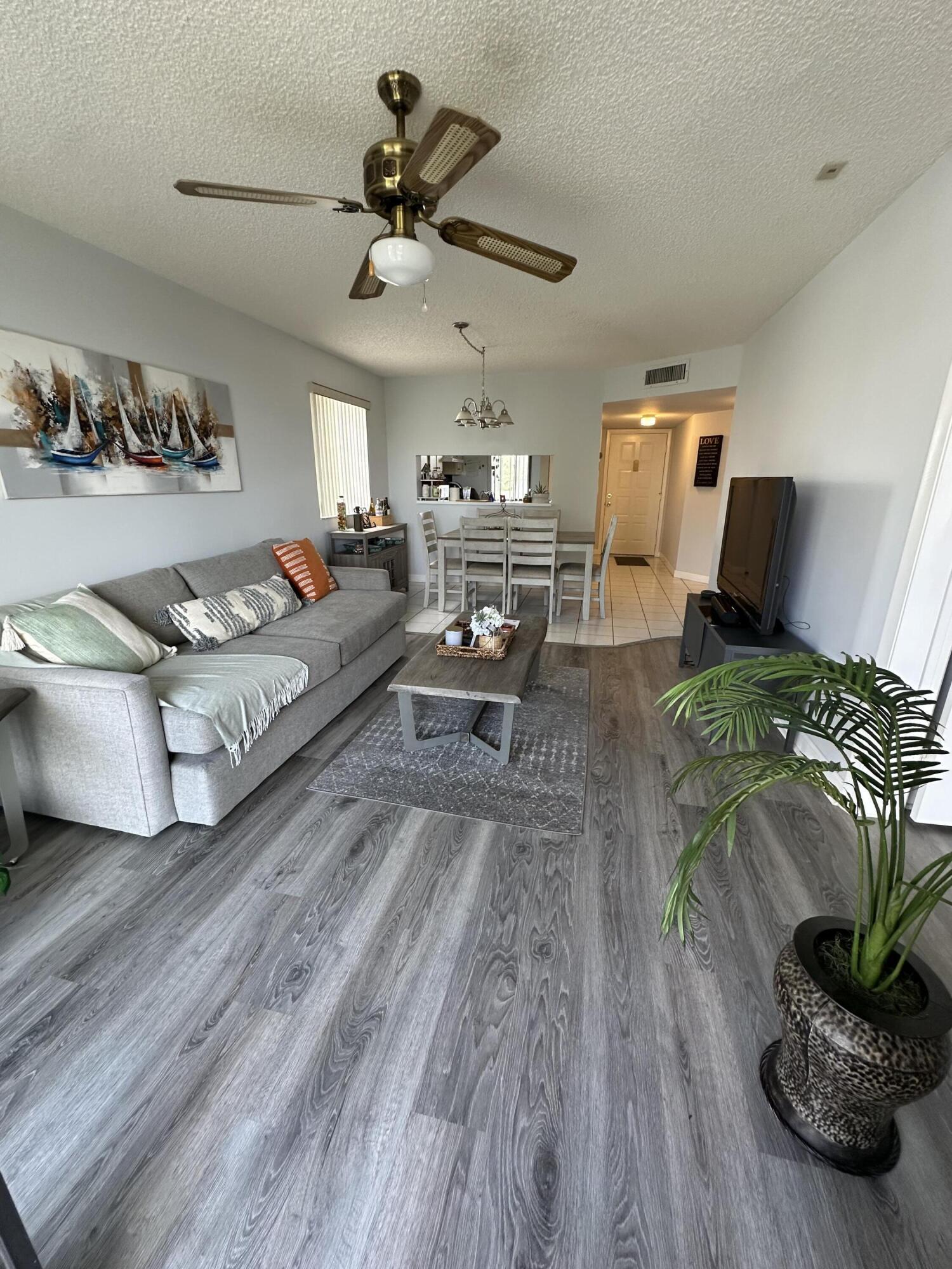 GRANDVIEW AT SPRING LAKES CONDO - Residential
