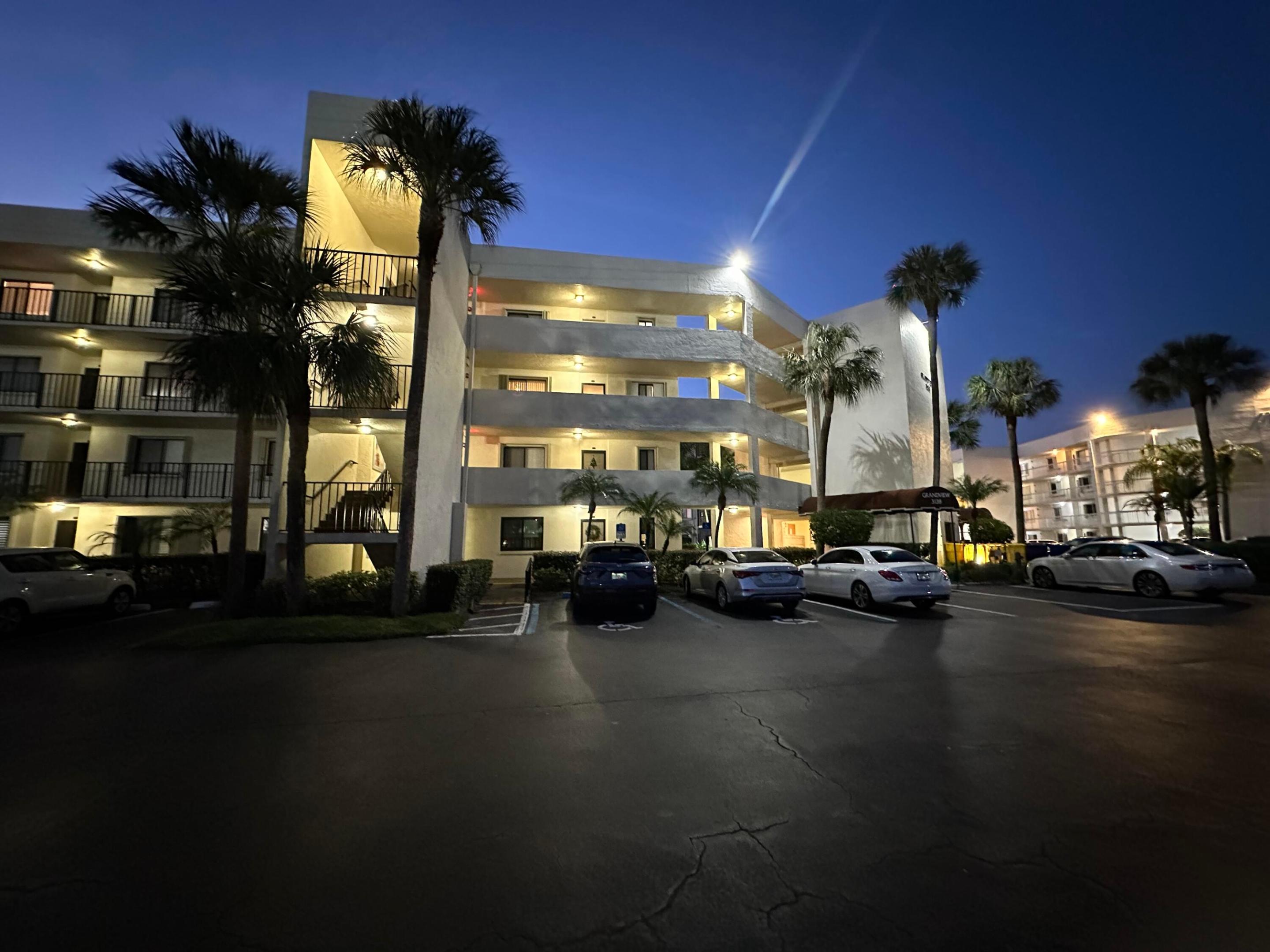 GRANDVIEW AT SPRING LAKES CONDO - Residential