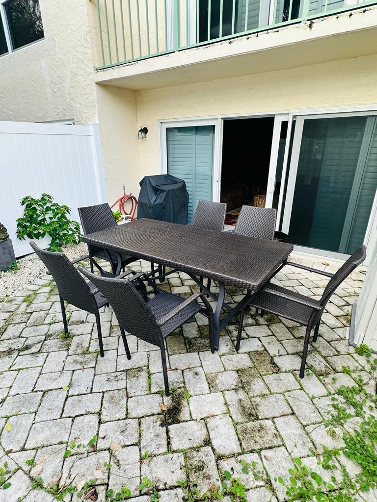 PARKSIDE CONDO - Residential Lease