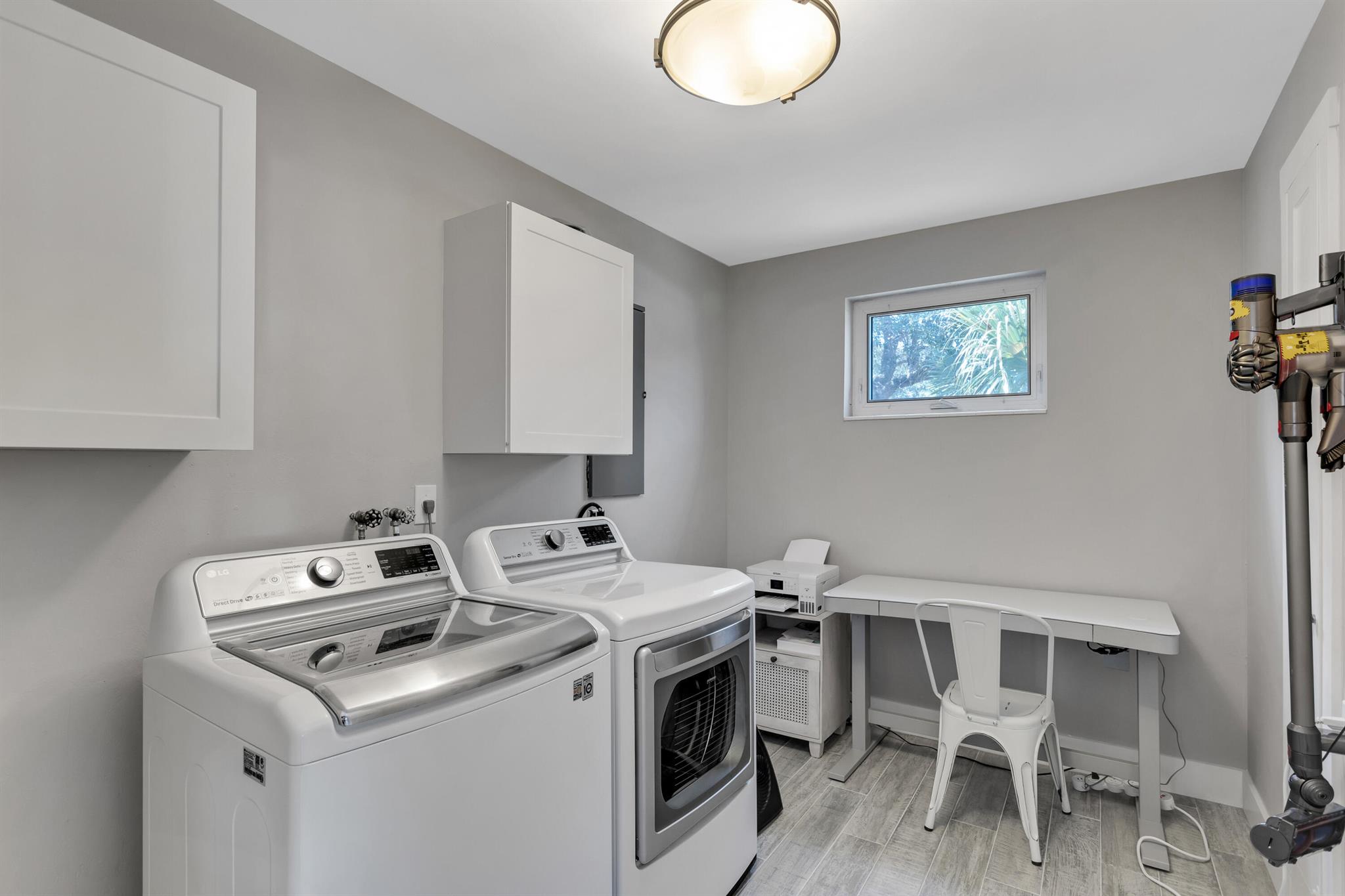 RIDGEWOOD HOMES - Residential Lease