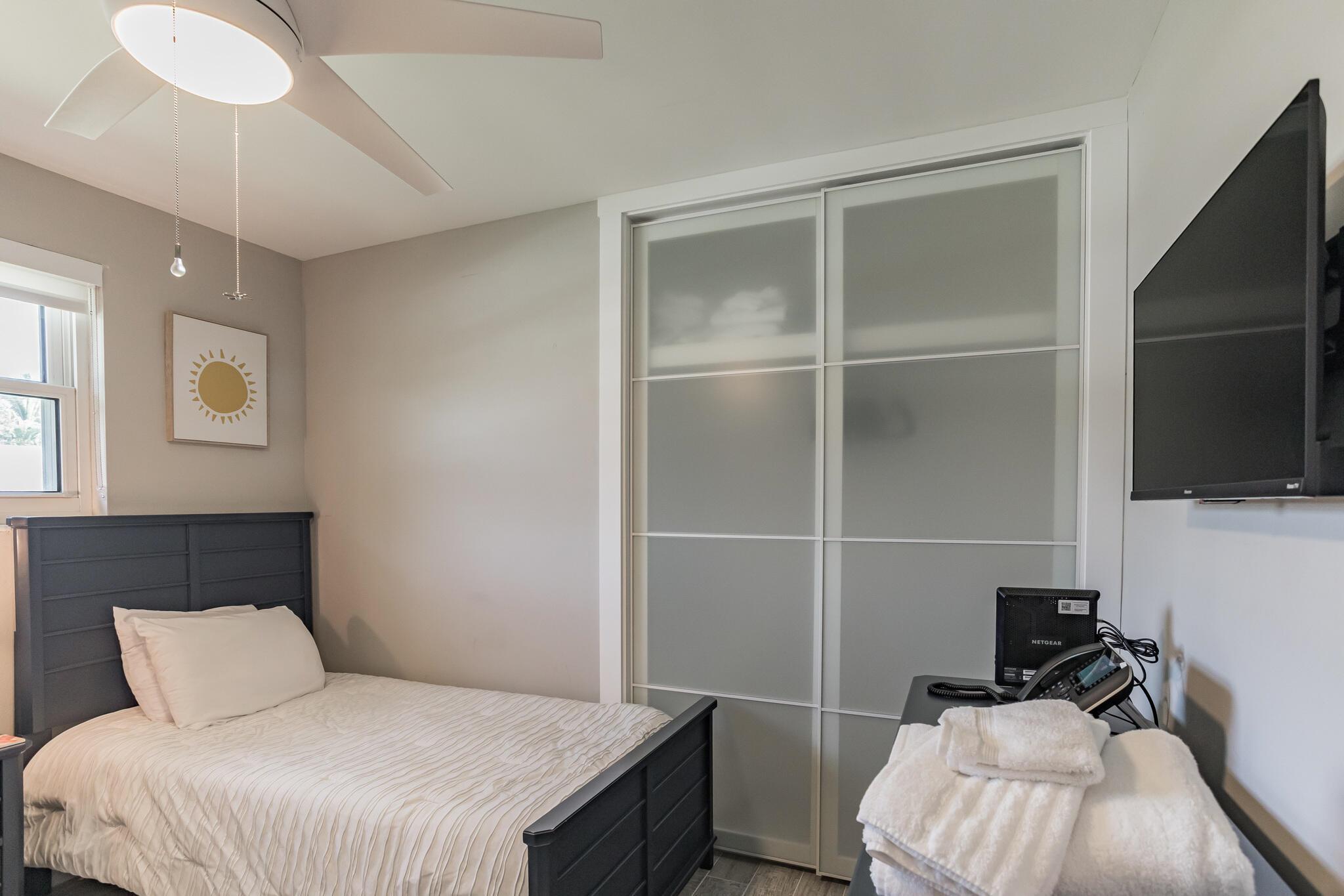 RIDGEWOOD HOMES - Residential Lease