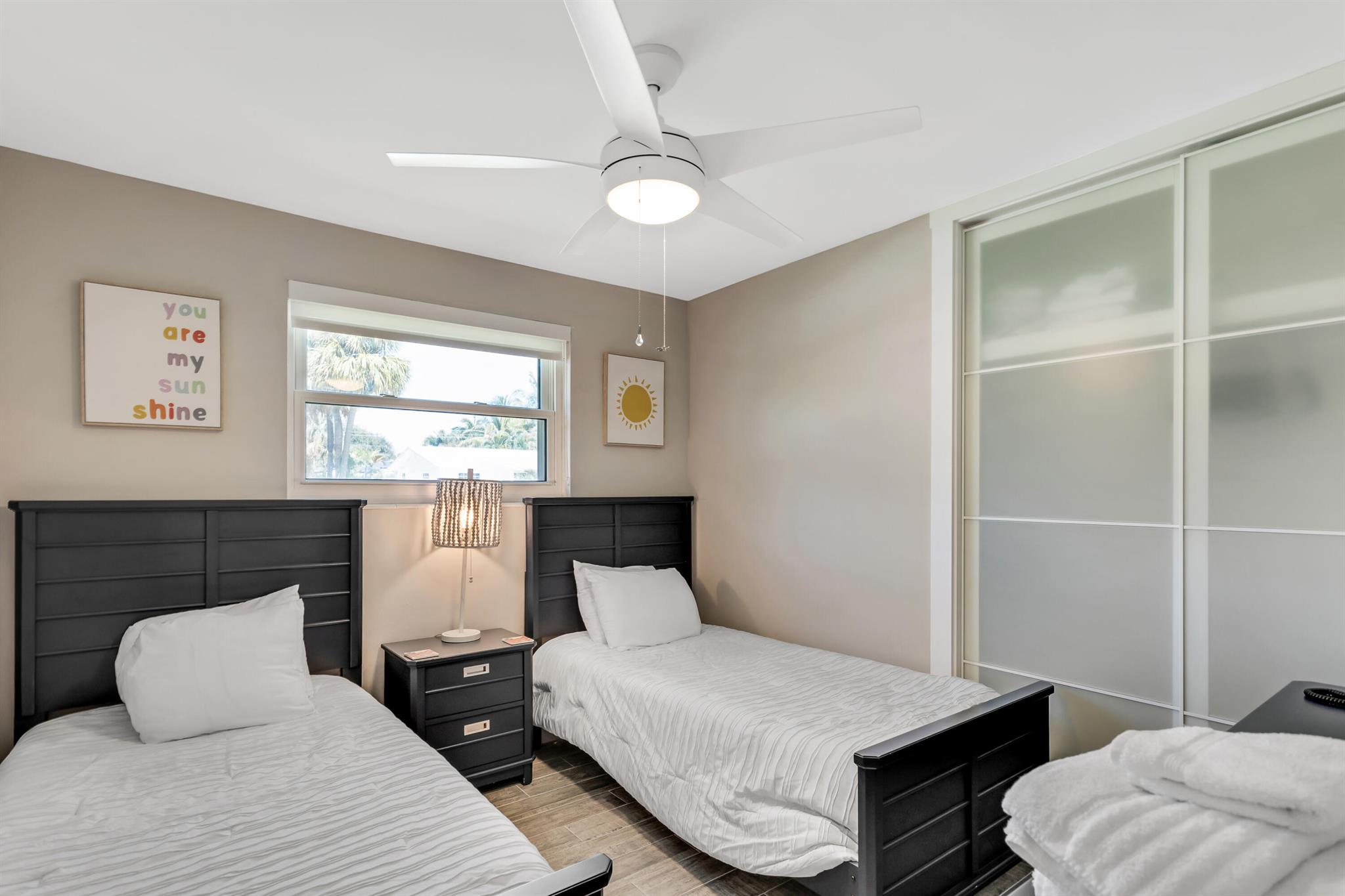 RIDGEWOOD HOMES - Residential Lease