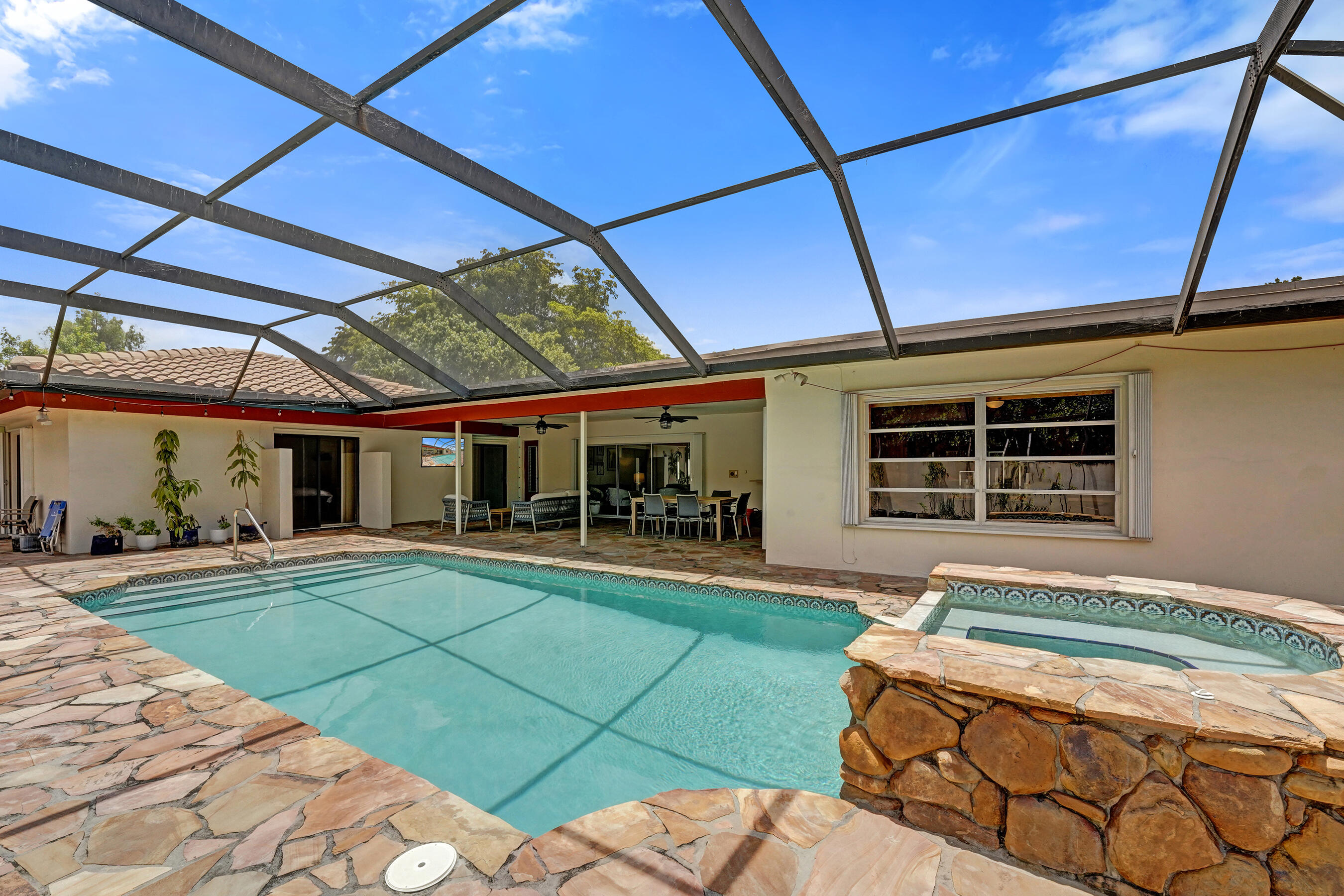 ELDORADO ESTATES IN PLANTATION - Residential