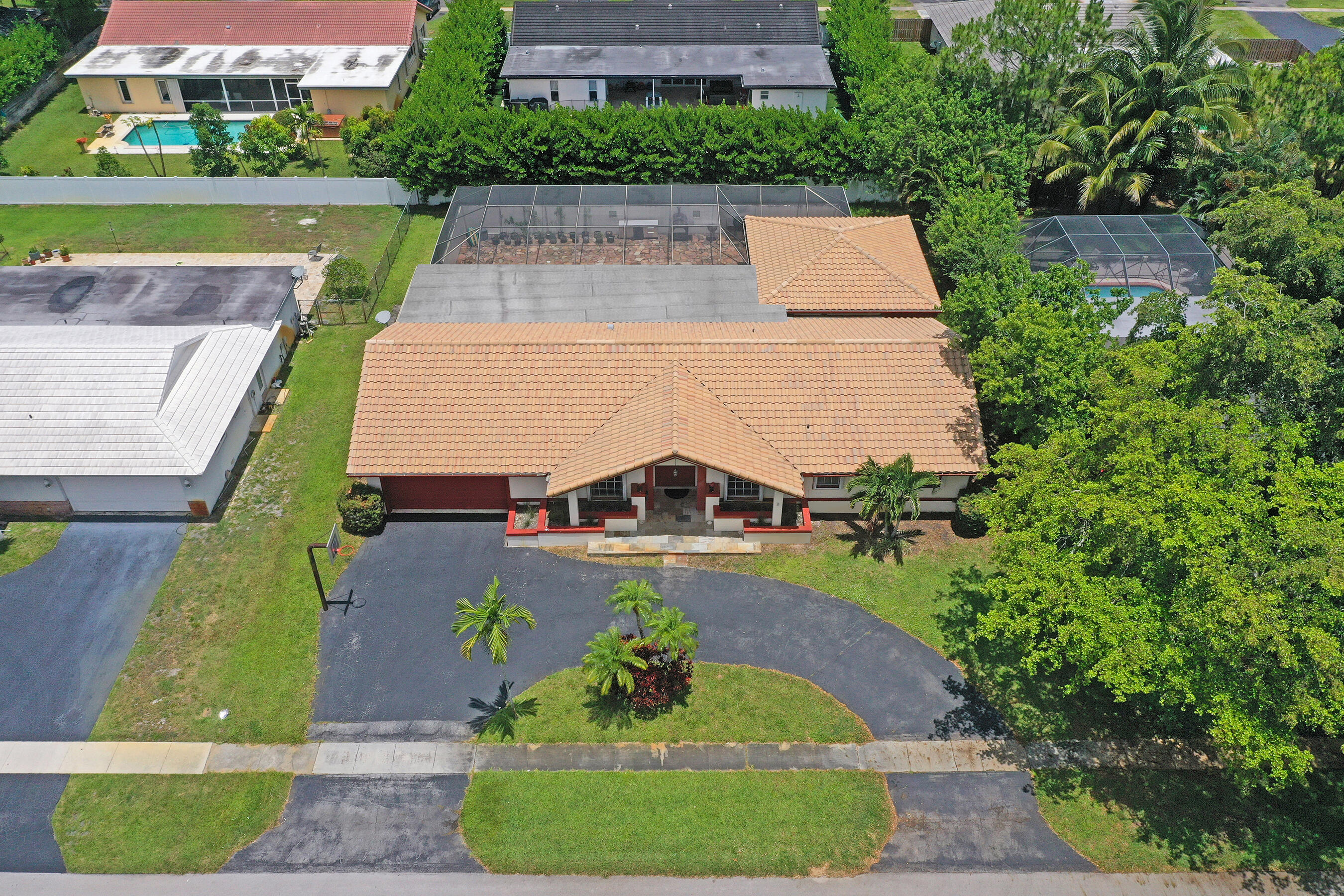 ELDORADO ESTATES IN PLANTATION - Residential