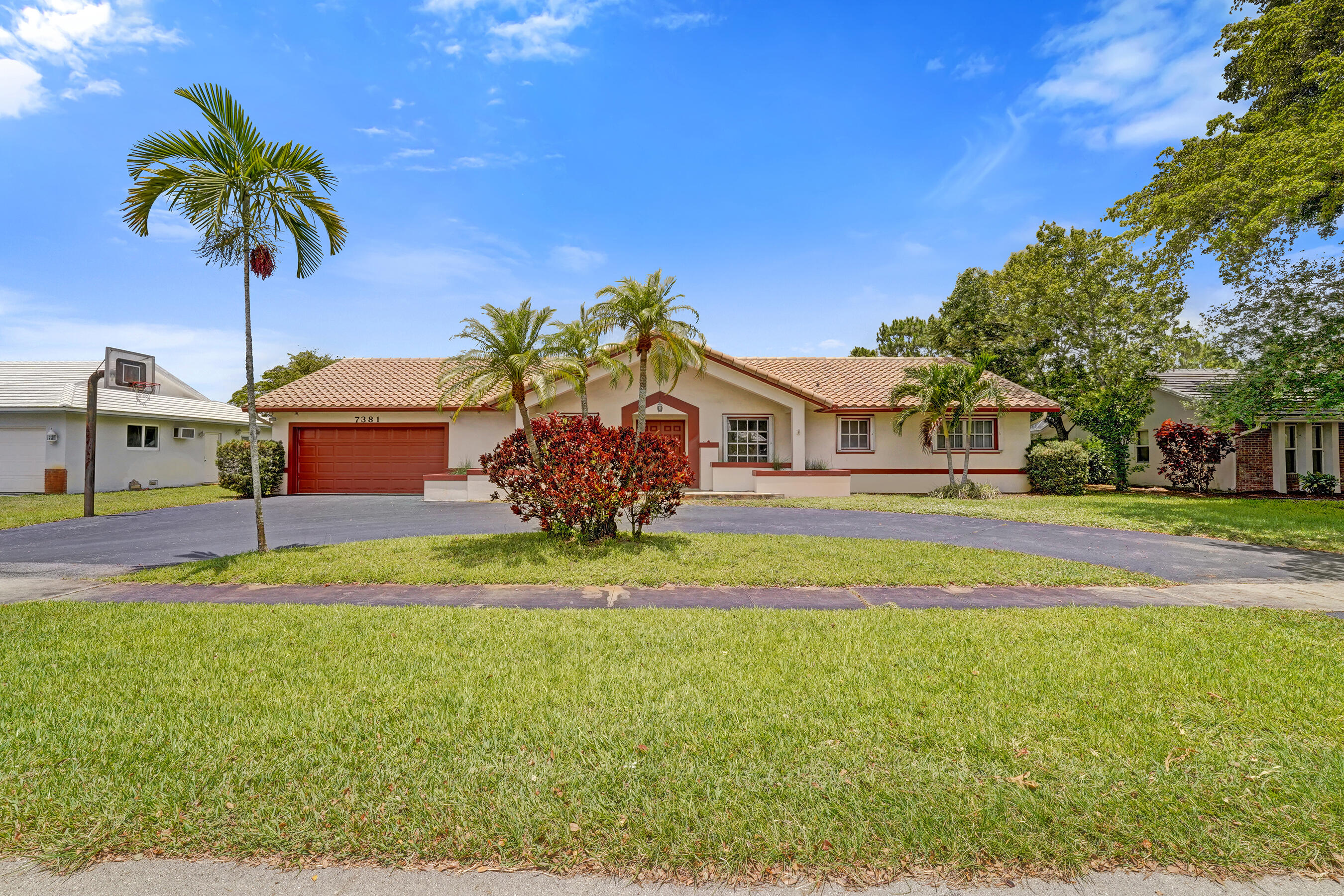 ELDORADO ESTATES IN PLANTATION - Residential