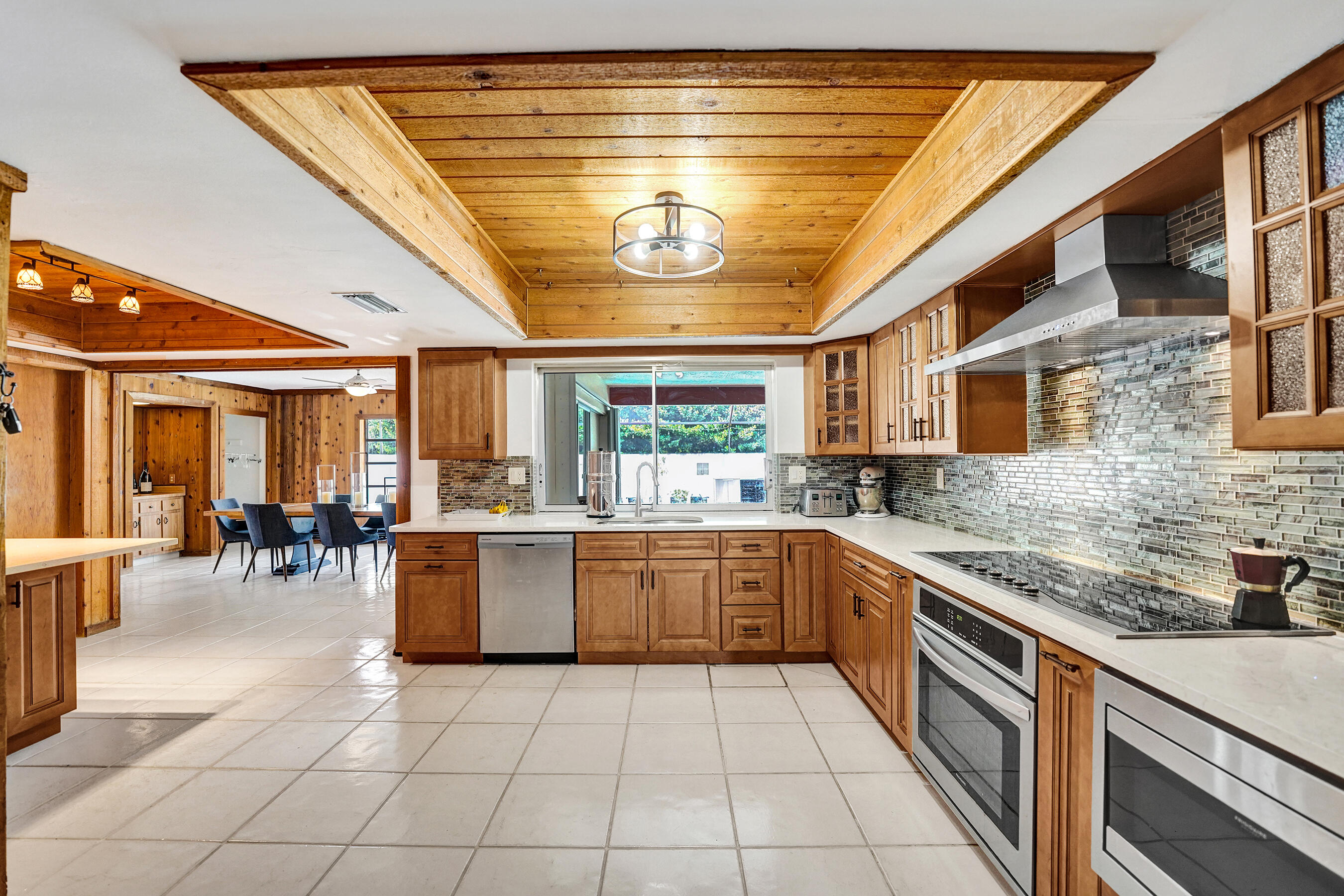 ELDORADO ESTATES IN PLANTATION - Residential