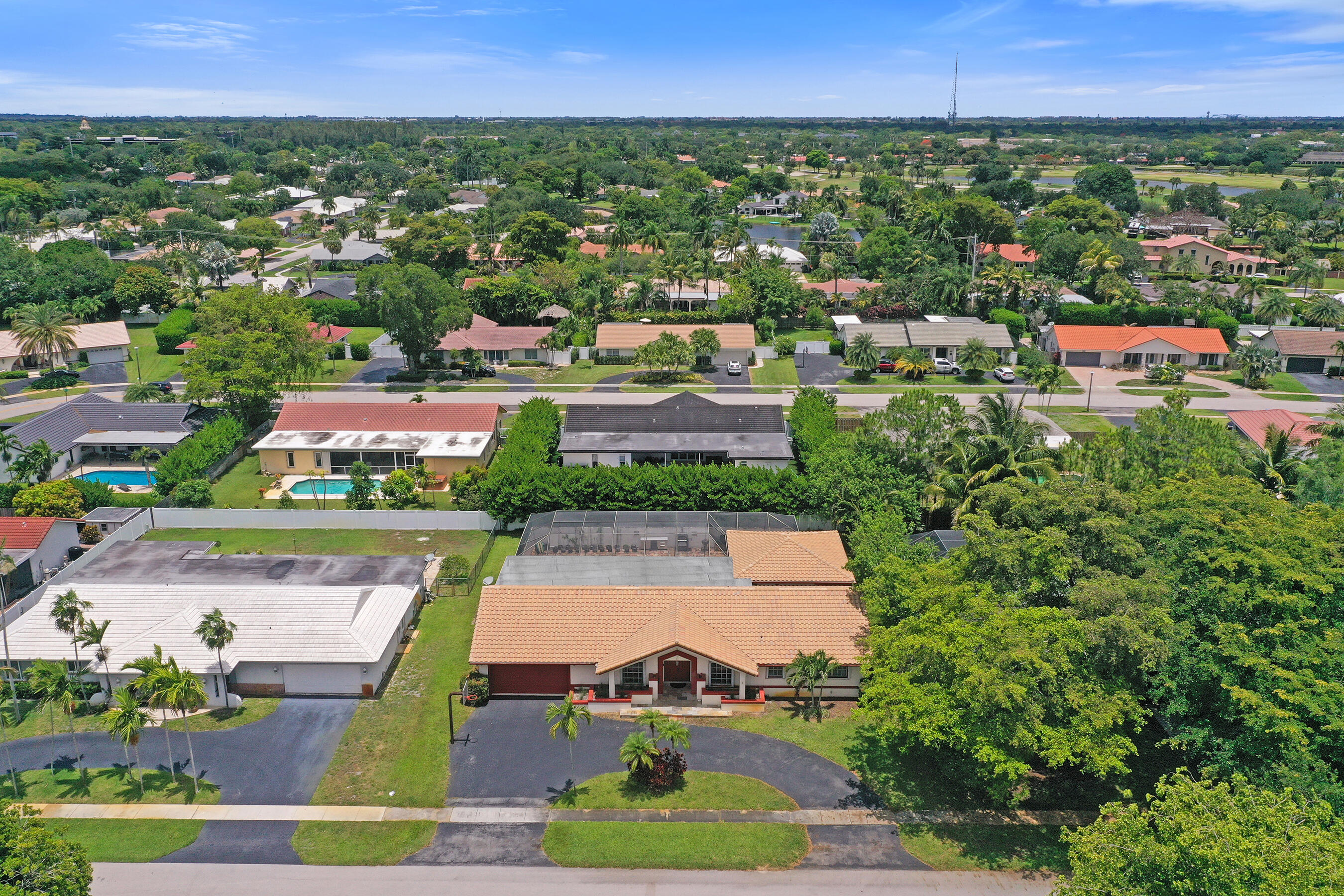 ELDORADO ESTATES IN PLANTATION - Residential