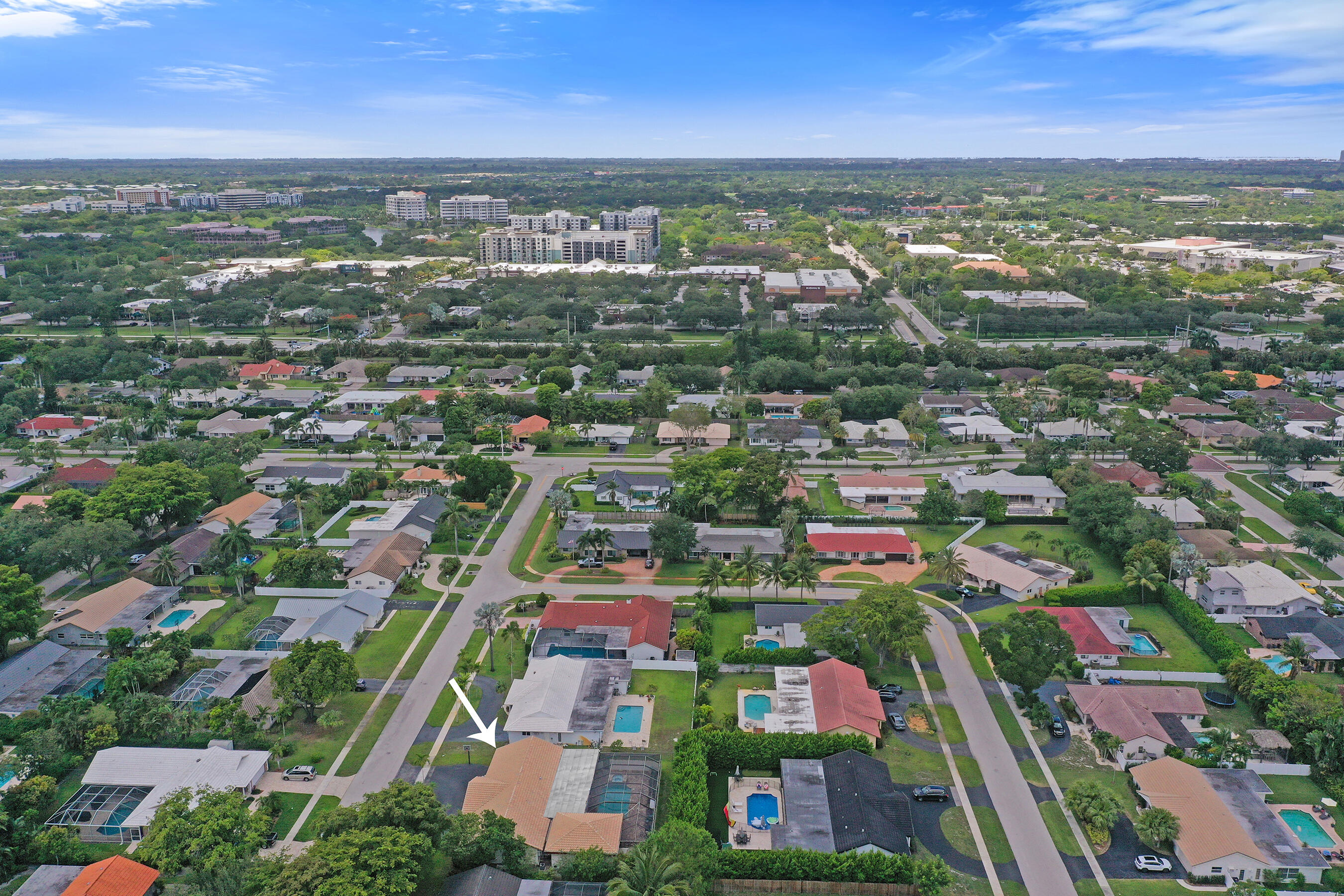 ELDORADO ESTATES IN PLANTATION - Residential