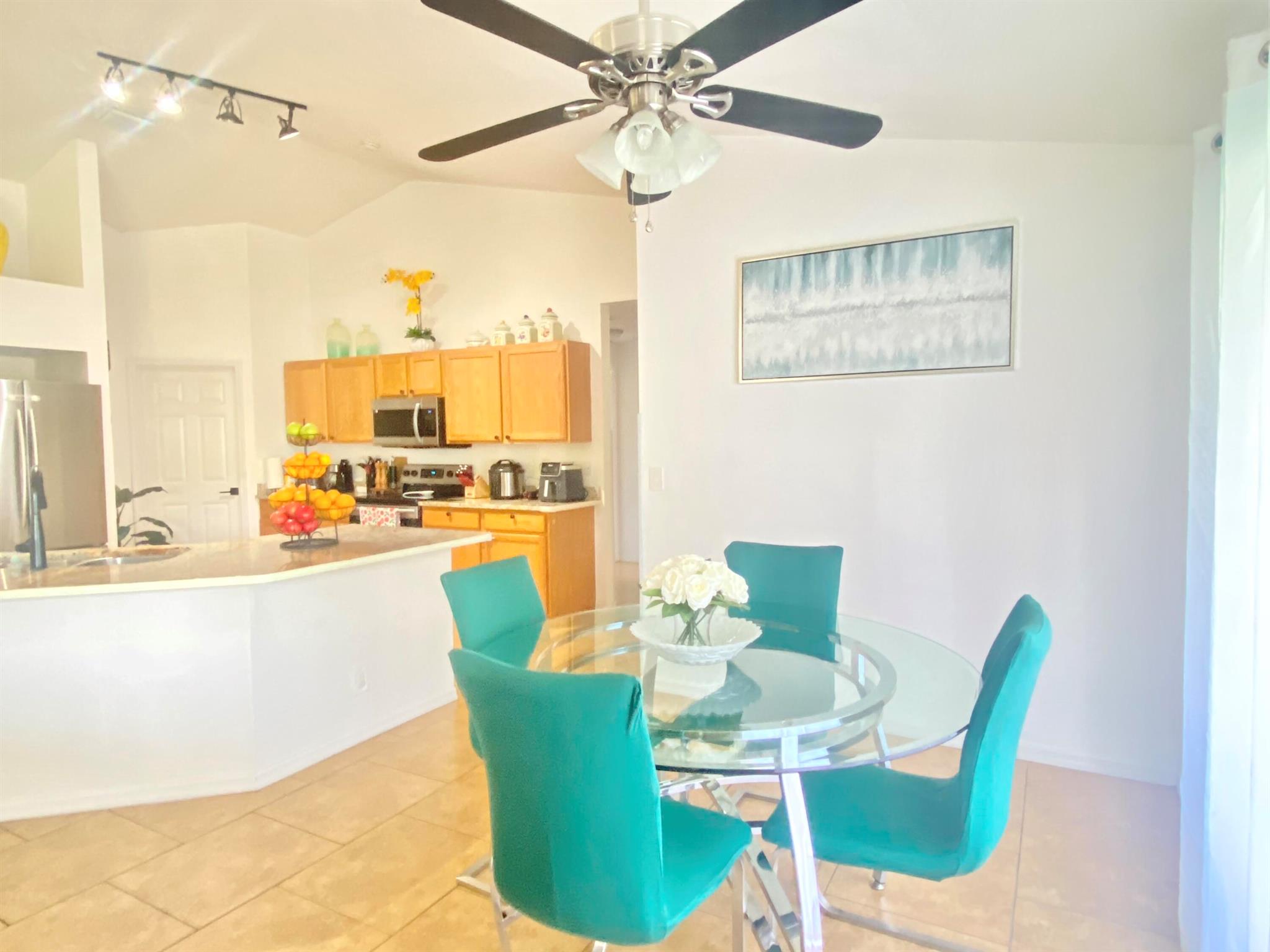 PORT ST LUCIE SECTION 33 - Residential Lease