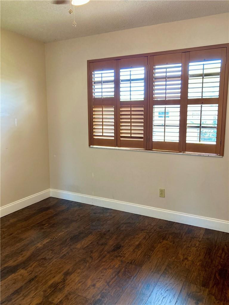 Pembroke Pointe Sec One 1 - Residential Lease