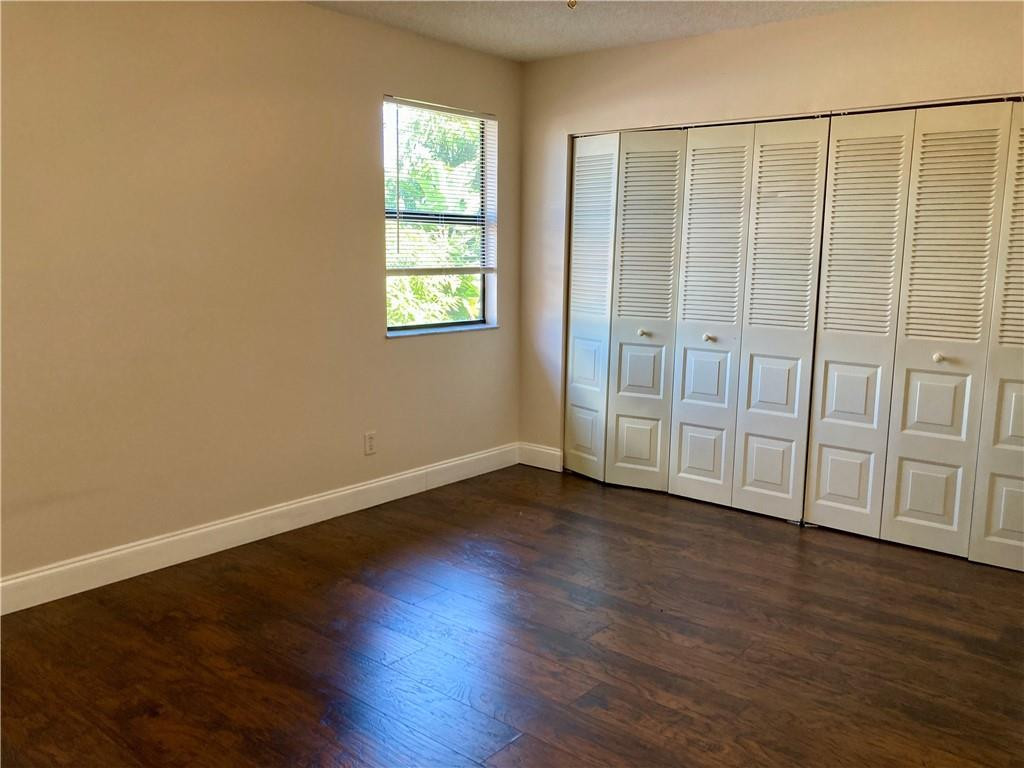 Pembroke Pointe Sec One 1 - Residential Lease