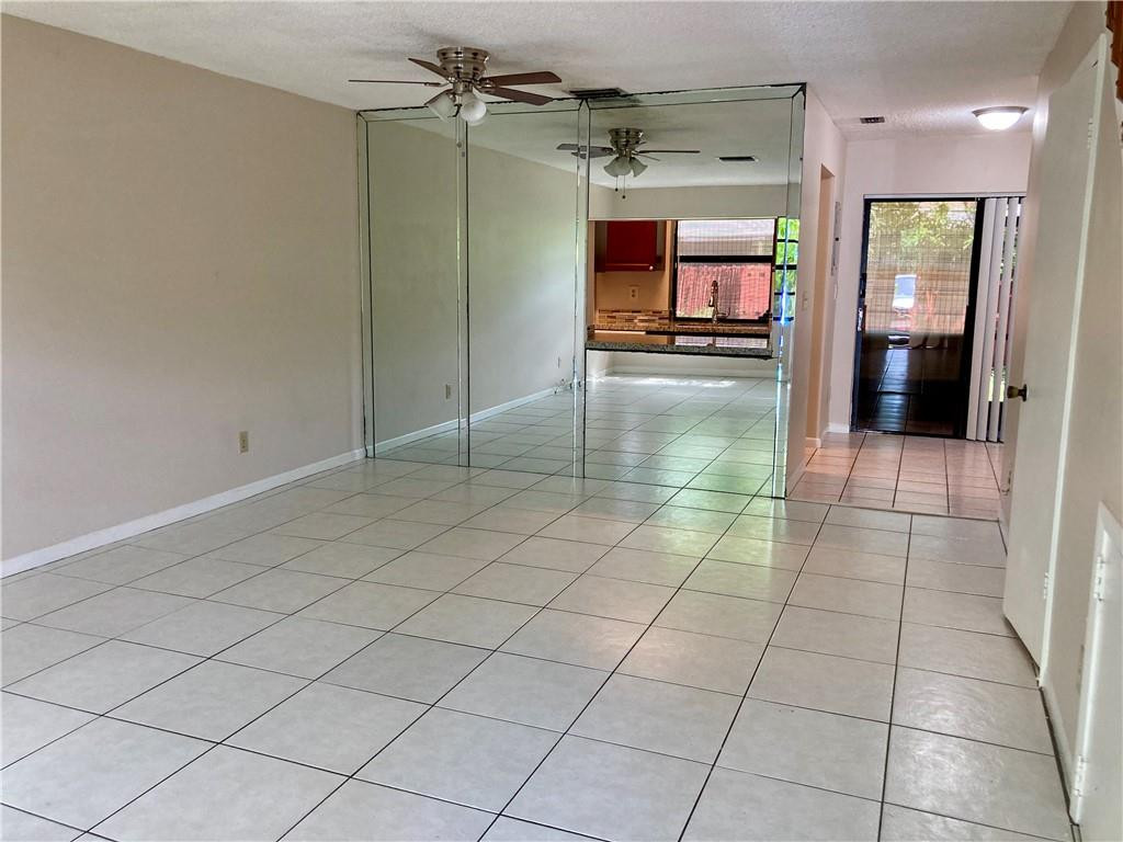 Pembroke Pointe Sec One 1 - Residential Lease