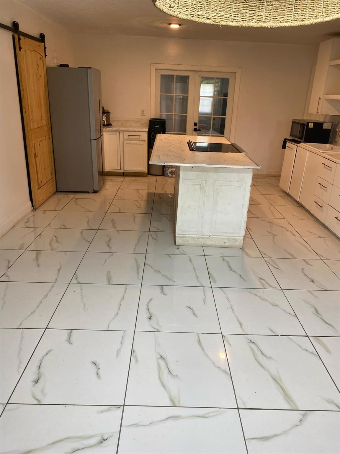 PORT ST LUCIE SECTION 25 - Residential Lease