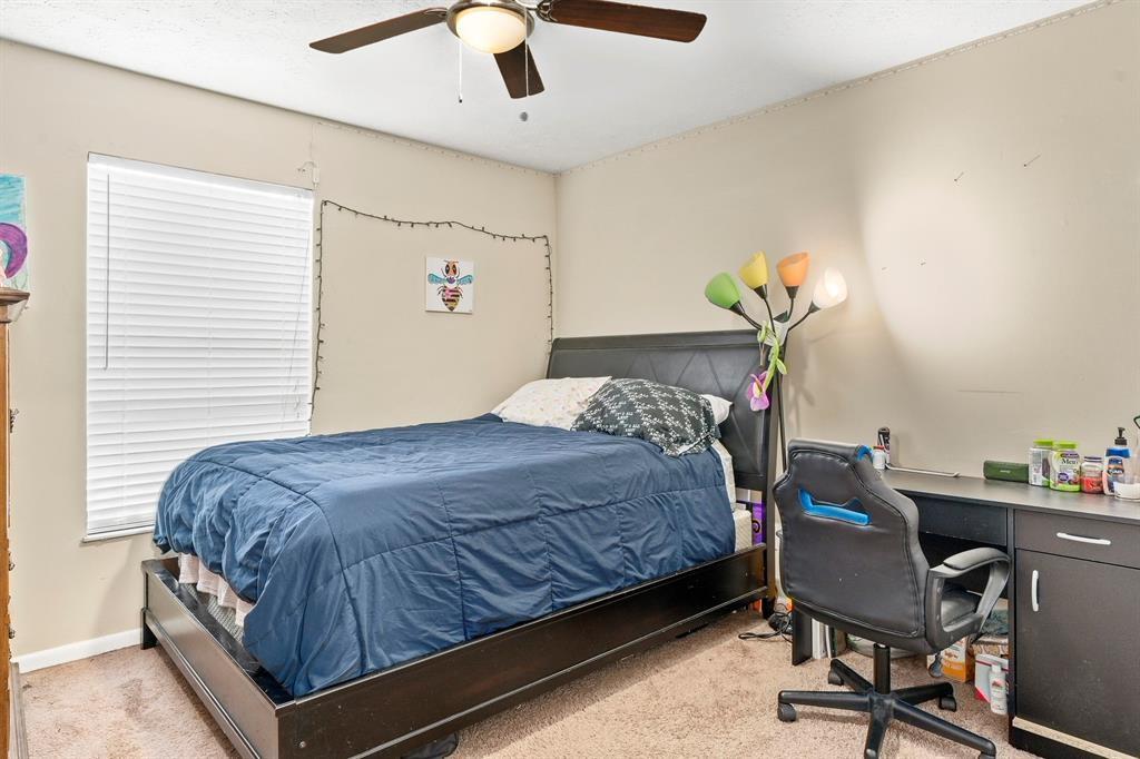 PORT ST LUCIE SECTION 25 - Residential Lease