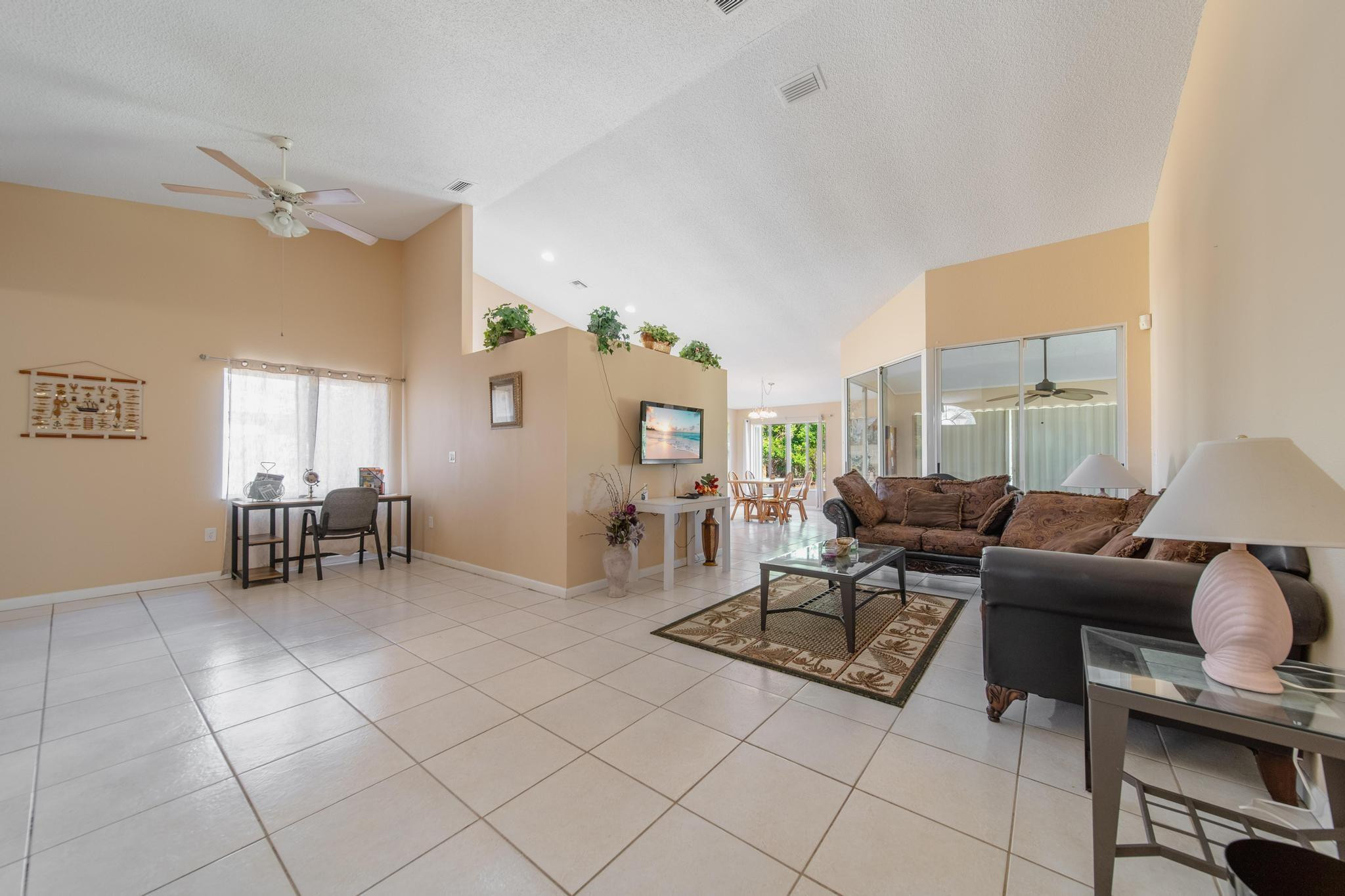 1224 Inverness Street