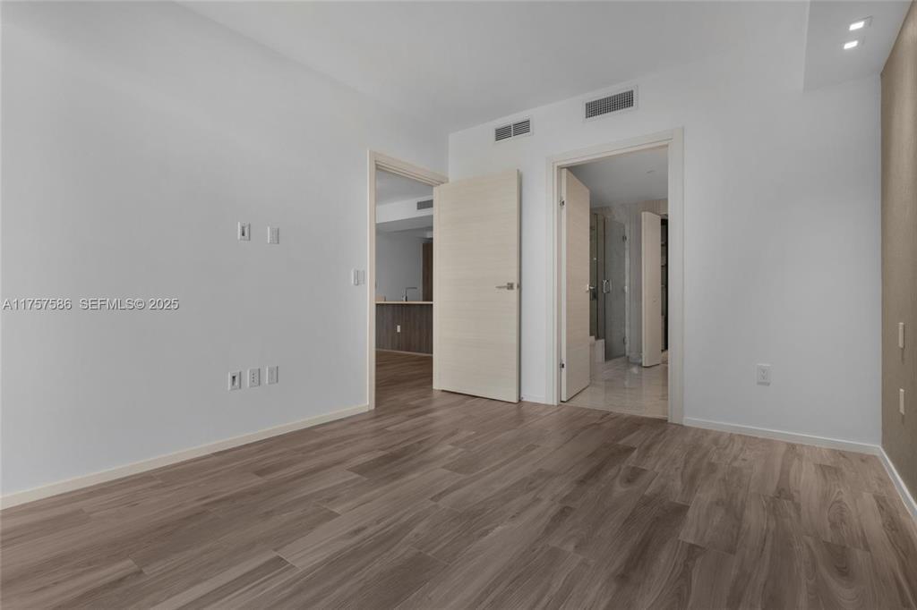 801 SMA RESIDENCES CONDO - Residential Lease