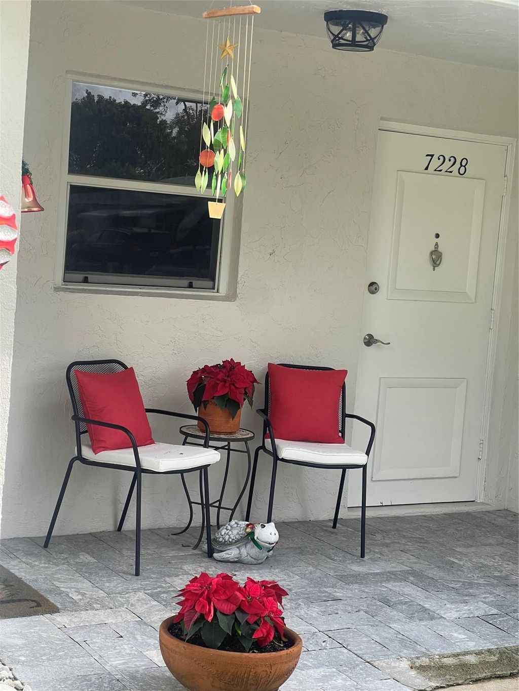 Photo of 7228 W Oakridge Cir #7228, Lantana, FL 33462 (MLS # F10541943)