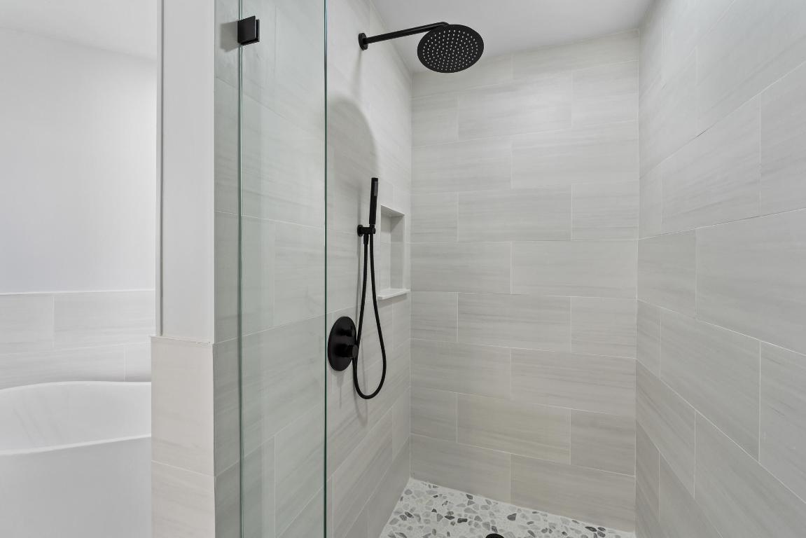 BEAU RIVAGE - Residential