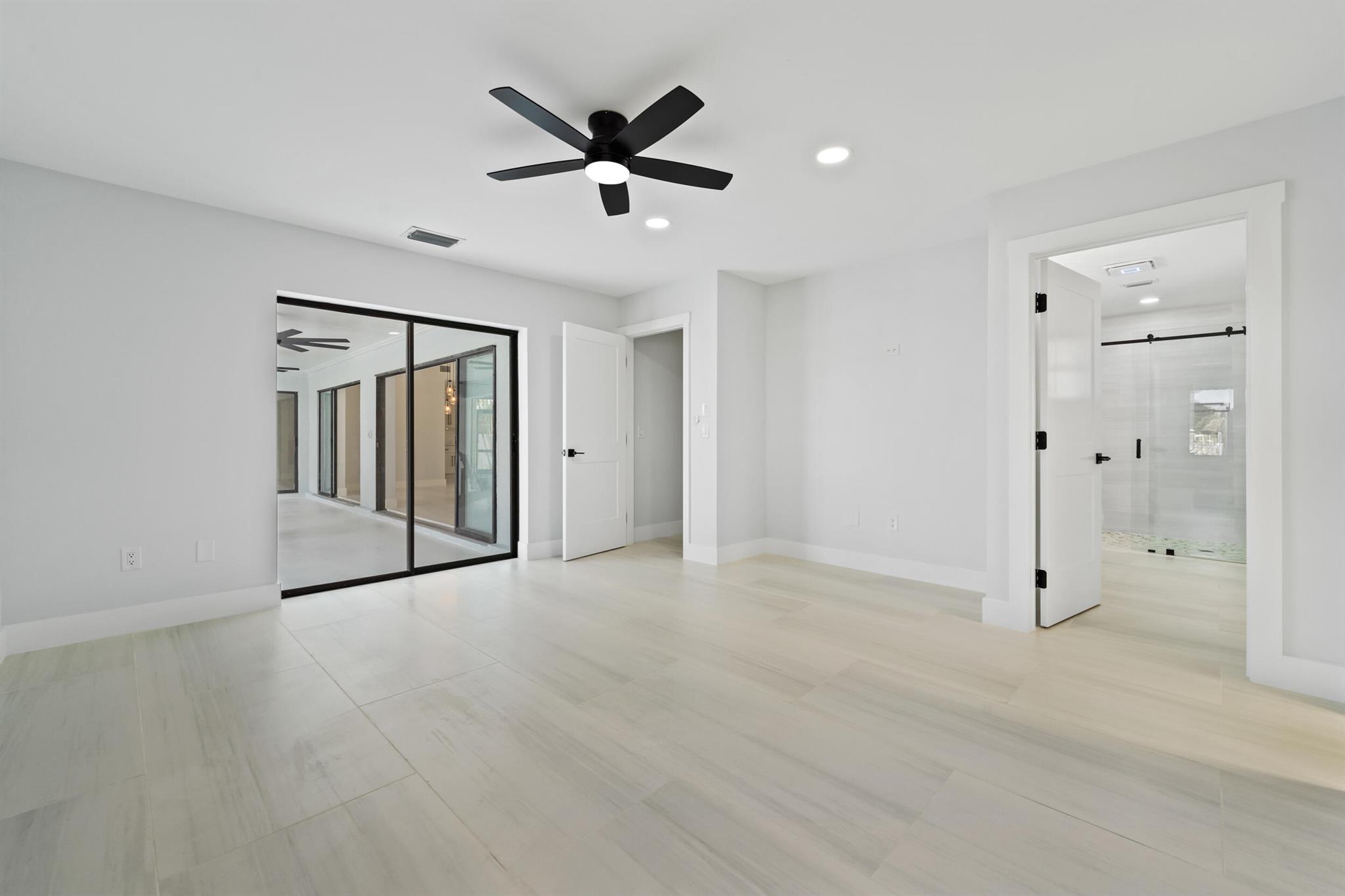 BEAU RIVAGE - Residential