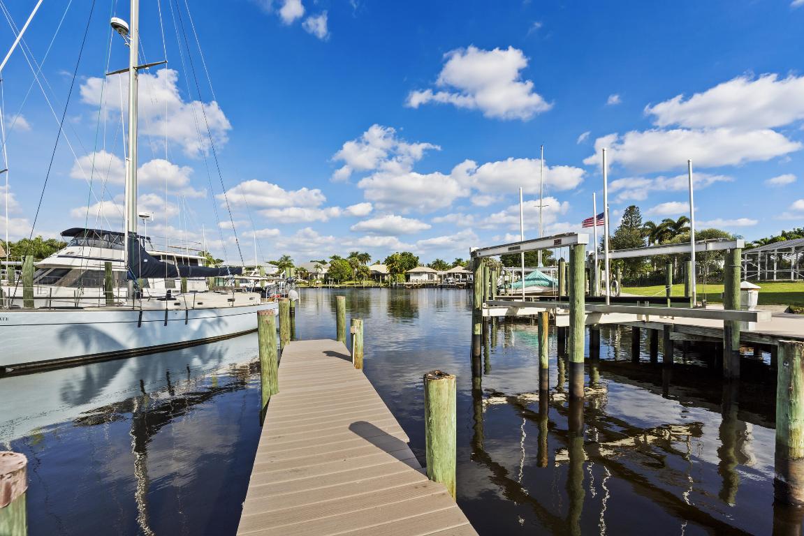 BEAU RIVAGE - Residential