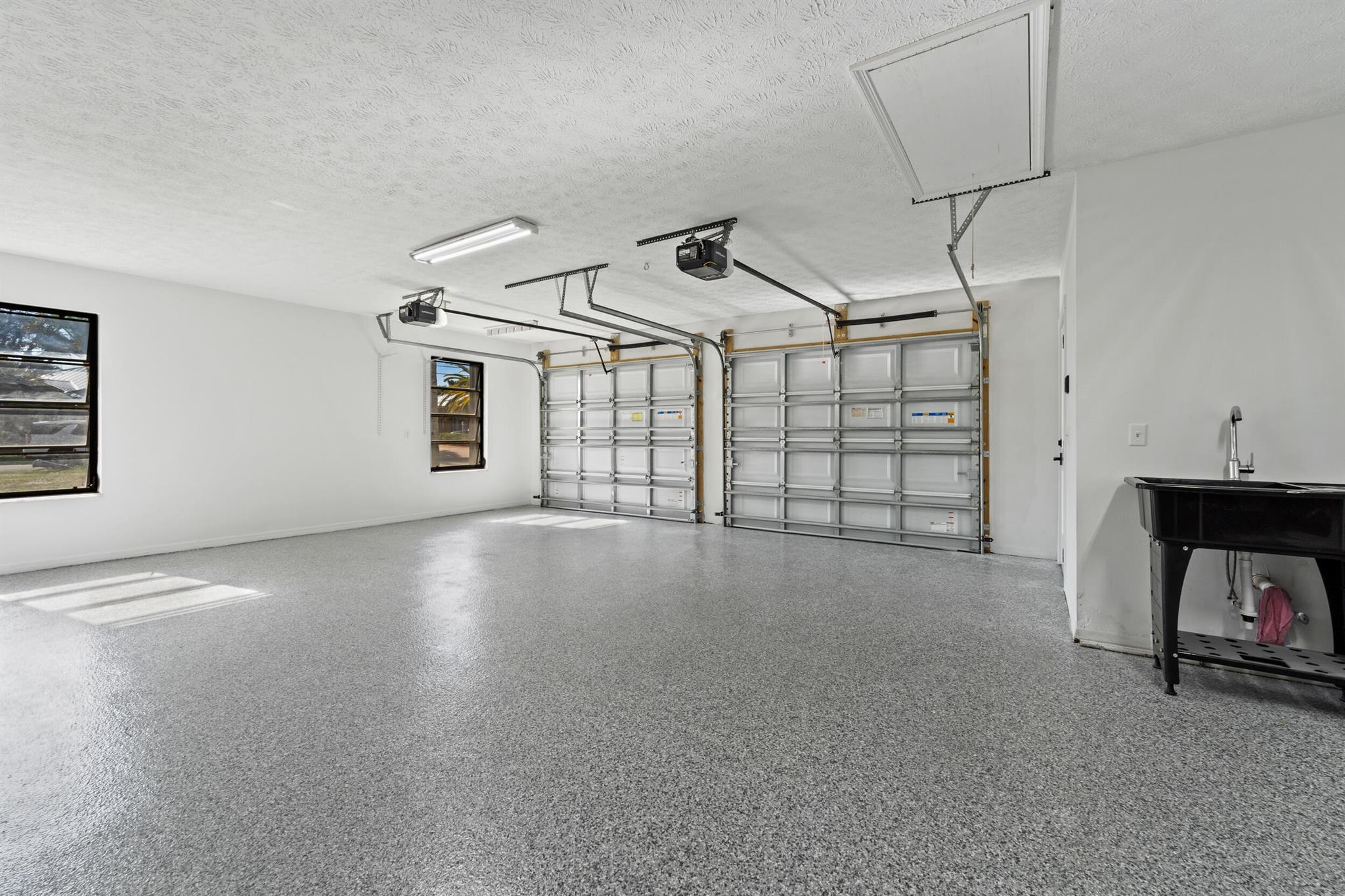 BEAU RIVAGE - Residential