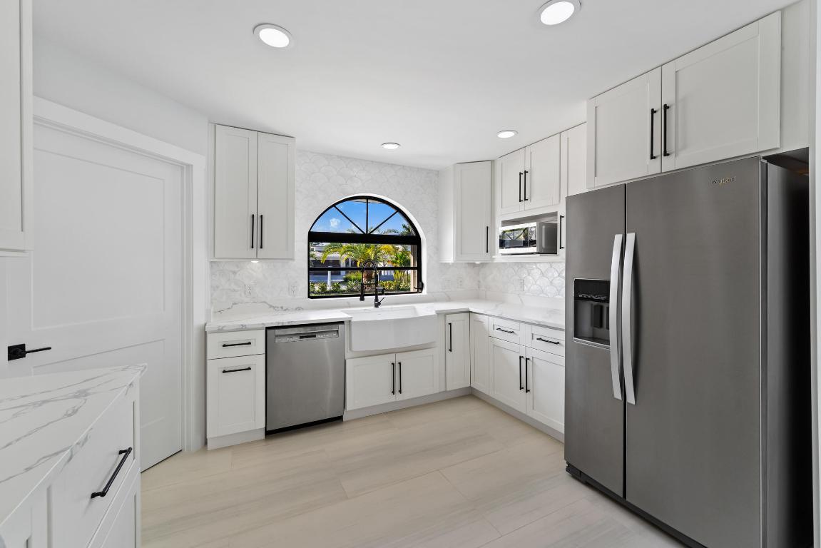 BEAU RIVAGE - Residential