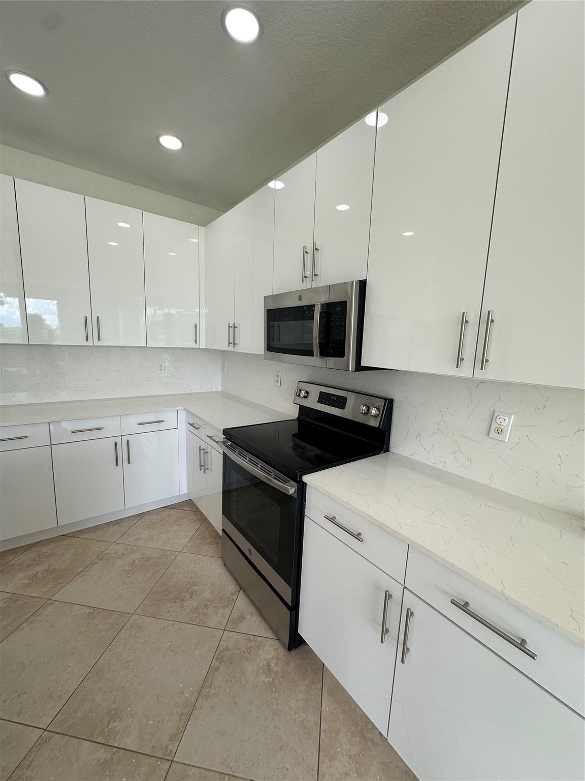 Silver Falls 172-149 B - Residential Lease