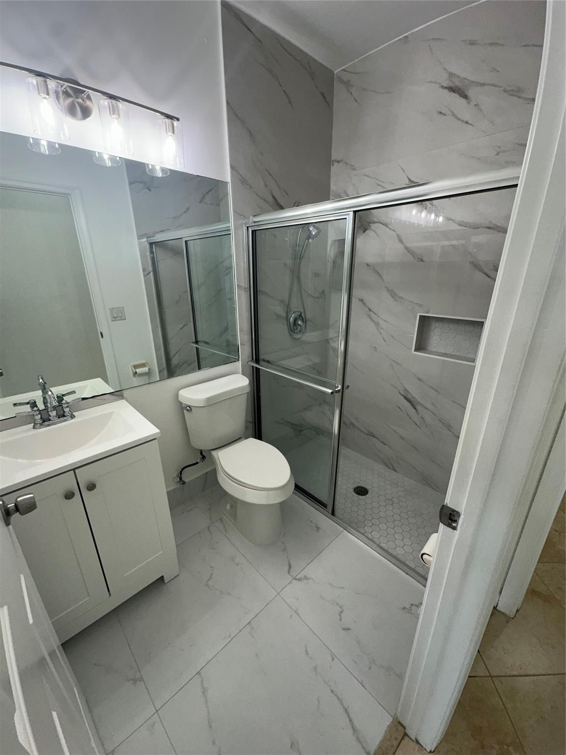 Silver Falls 172-149 B - Residential Lease
