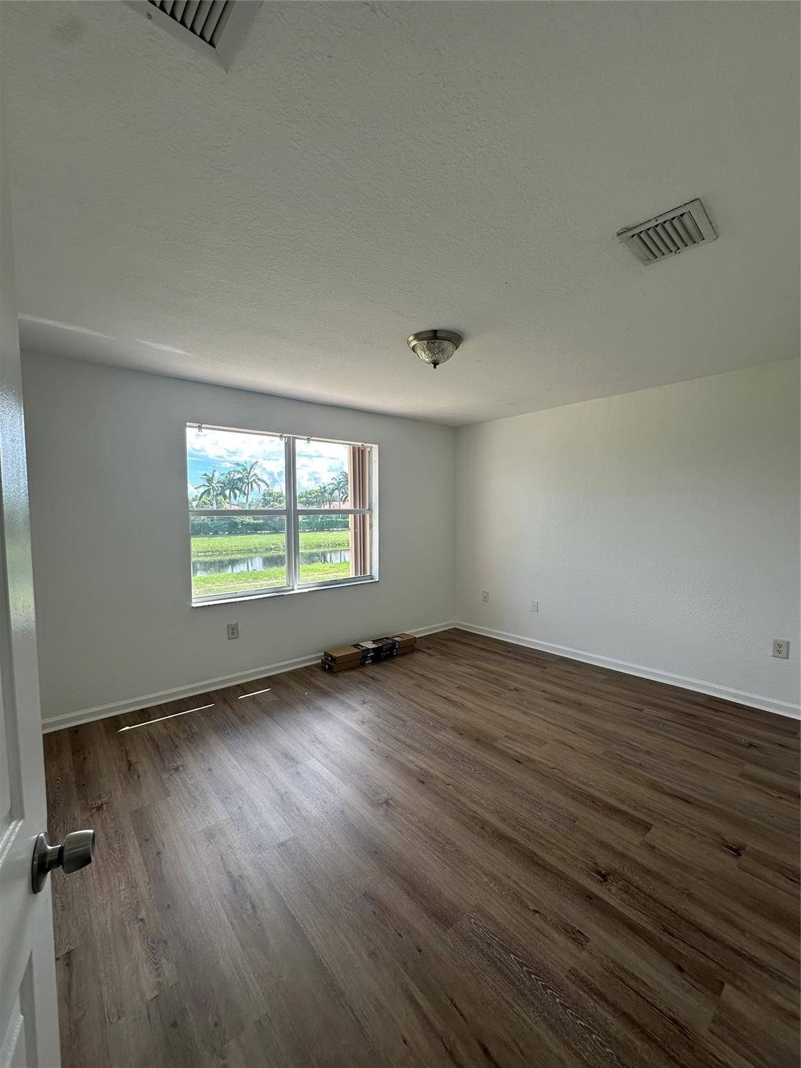 Silver Falls 172-149 B - Residential Lease