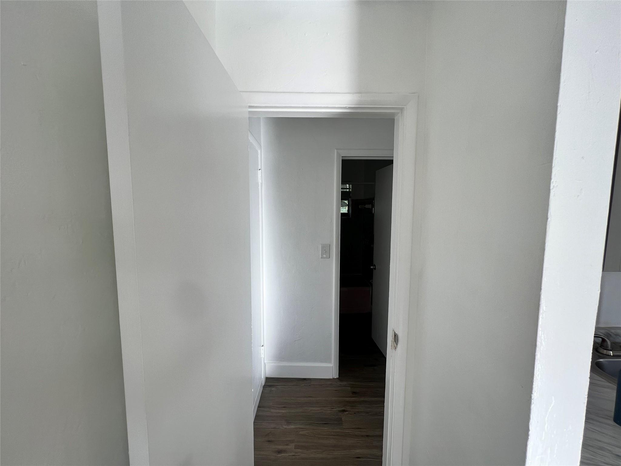 HOLLYWOOD SOUTH SIDE ADD - Residential Lease