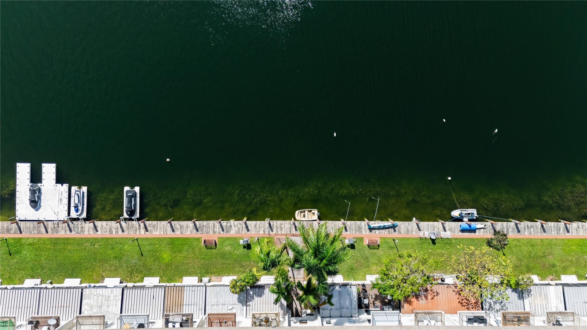 CLUB HOUSE COVE - Residential