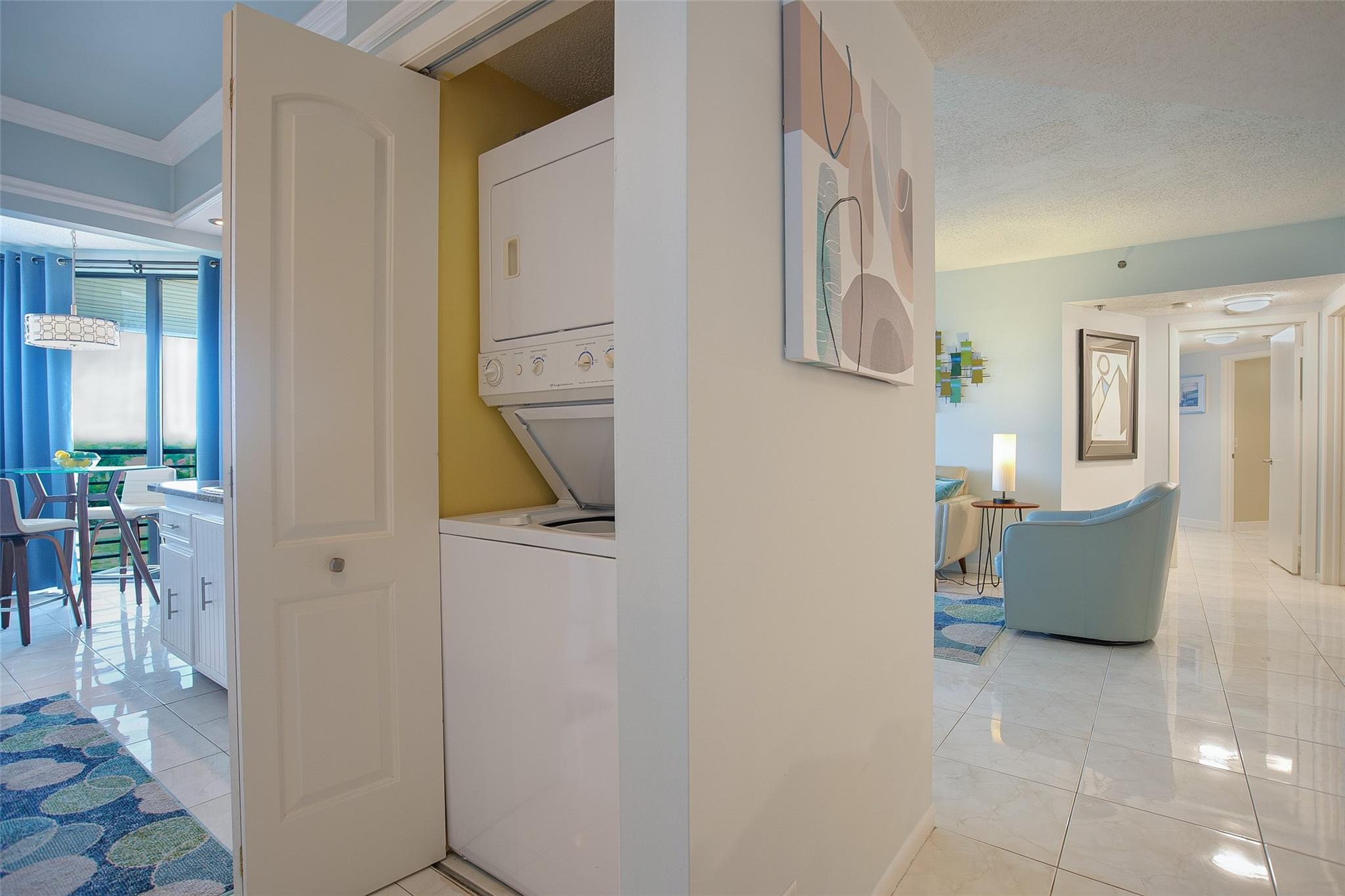 ENVIRON TOWERS - Residential