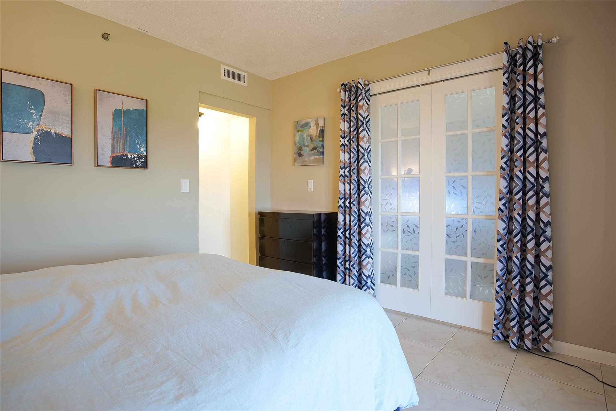 ENVIRON TOWERS - Residential