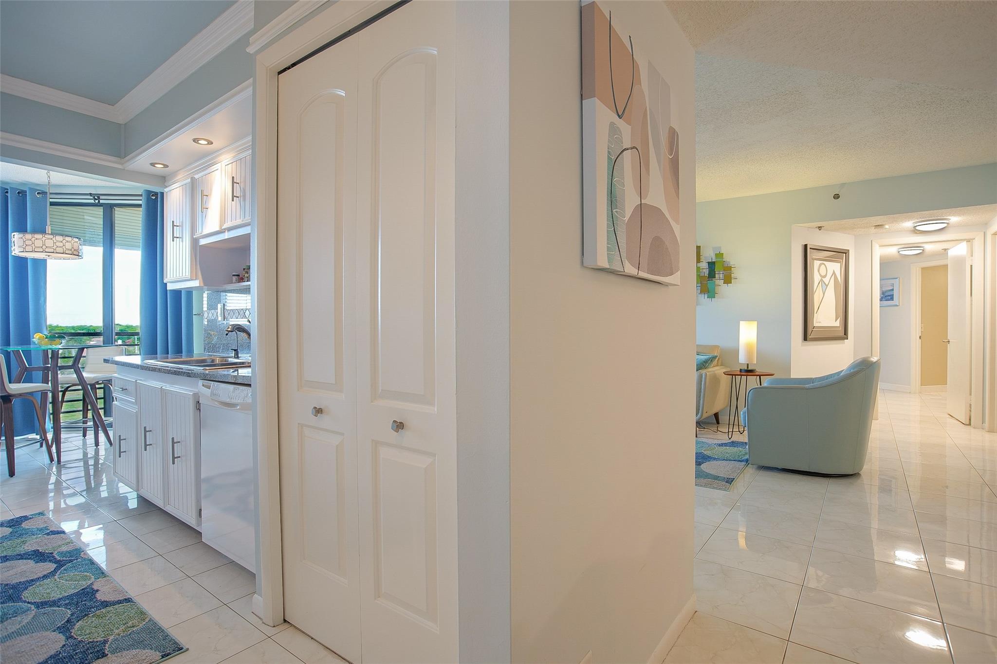 ENVIRON TOWERS - Residential