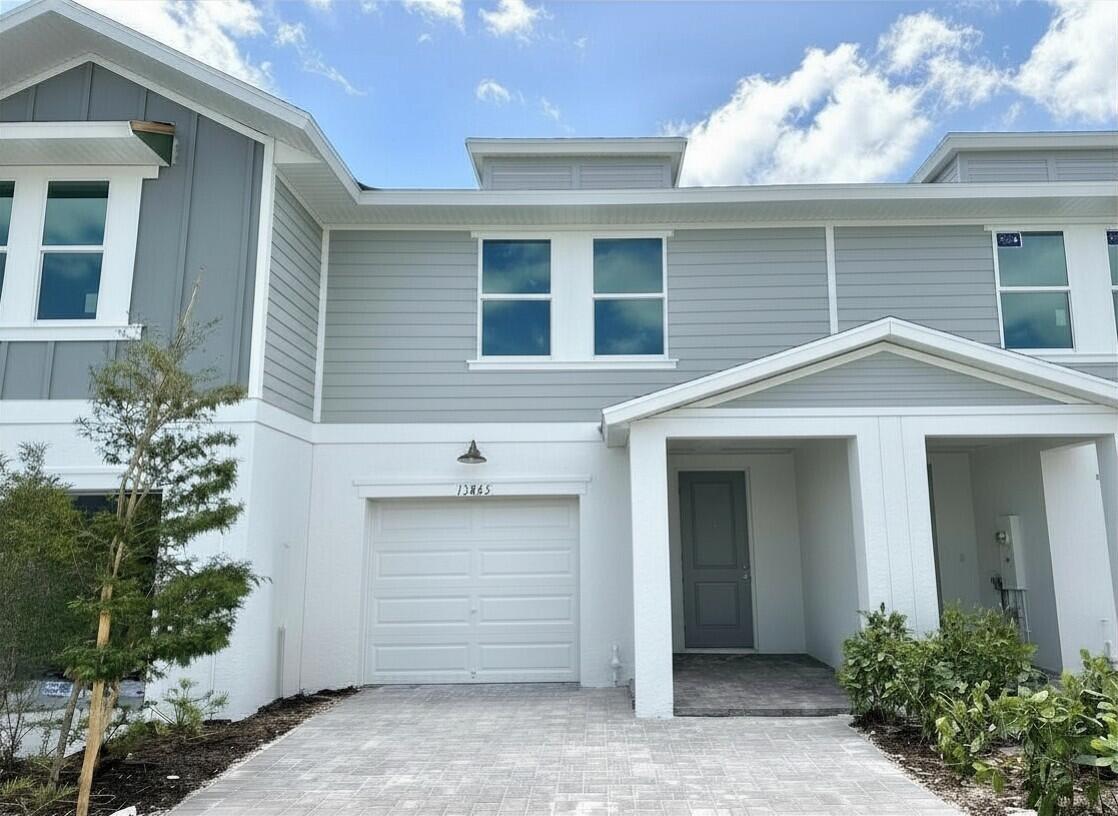 Central Park - Residential