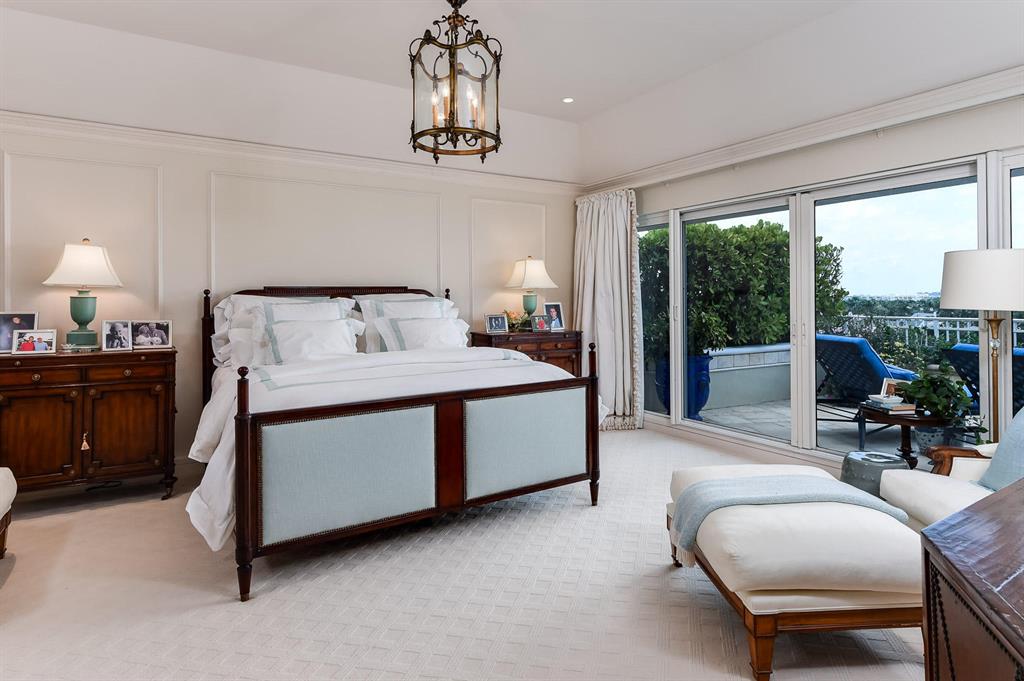 ONE ROYAL PALM WAY CONDO - Residential