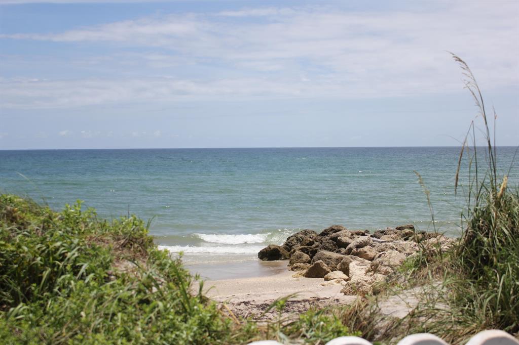 ONE ROYAL PALM WAY CONDO - Residential