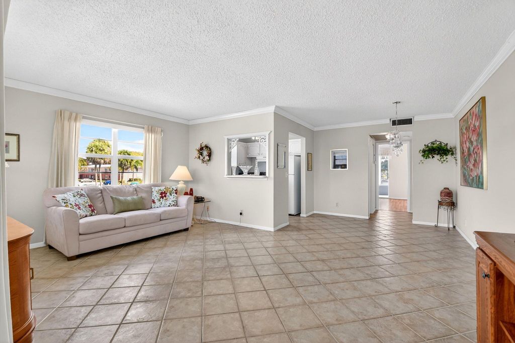 Photo of 126 Kingswood F #126, West Palm Beach, FL 33417 (MLS # R11163841)