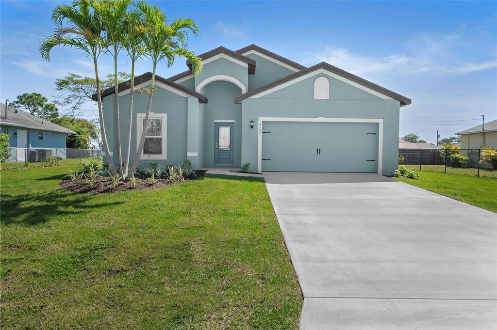 Photo of 2137 SW Gailwood Street, Port Saint Lucie, FL 34952 (MLS # F10493758)