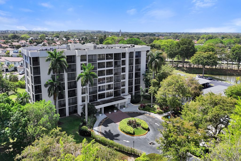 Photo of 5951 Wellesley Park Drive #206, Boca Raton, FL 33433 (MLS # R11169151)