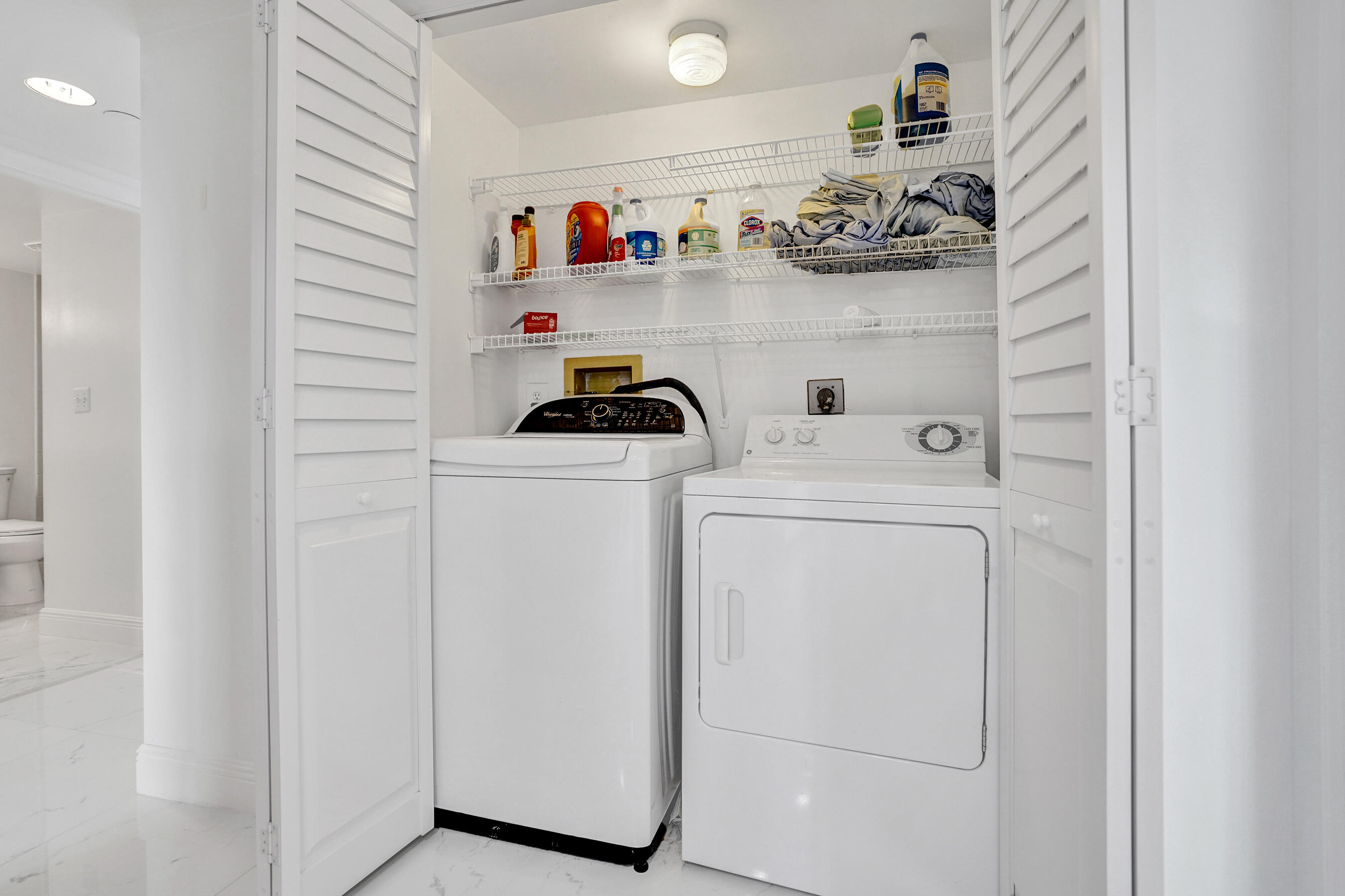 WELLESLEY PARK CONDO - Residential