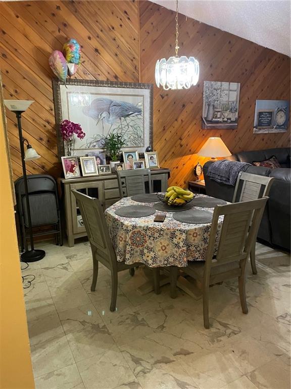 Lake Island - Residential