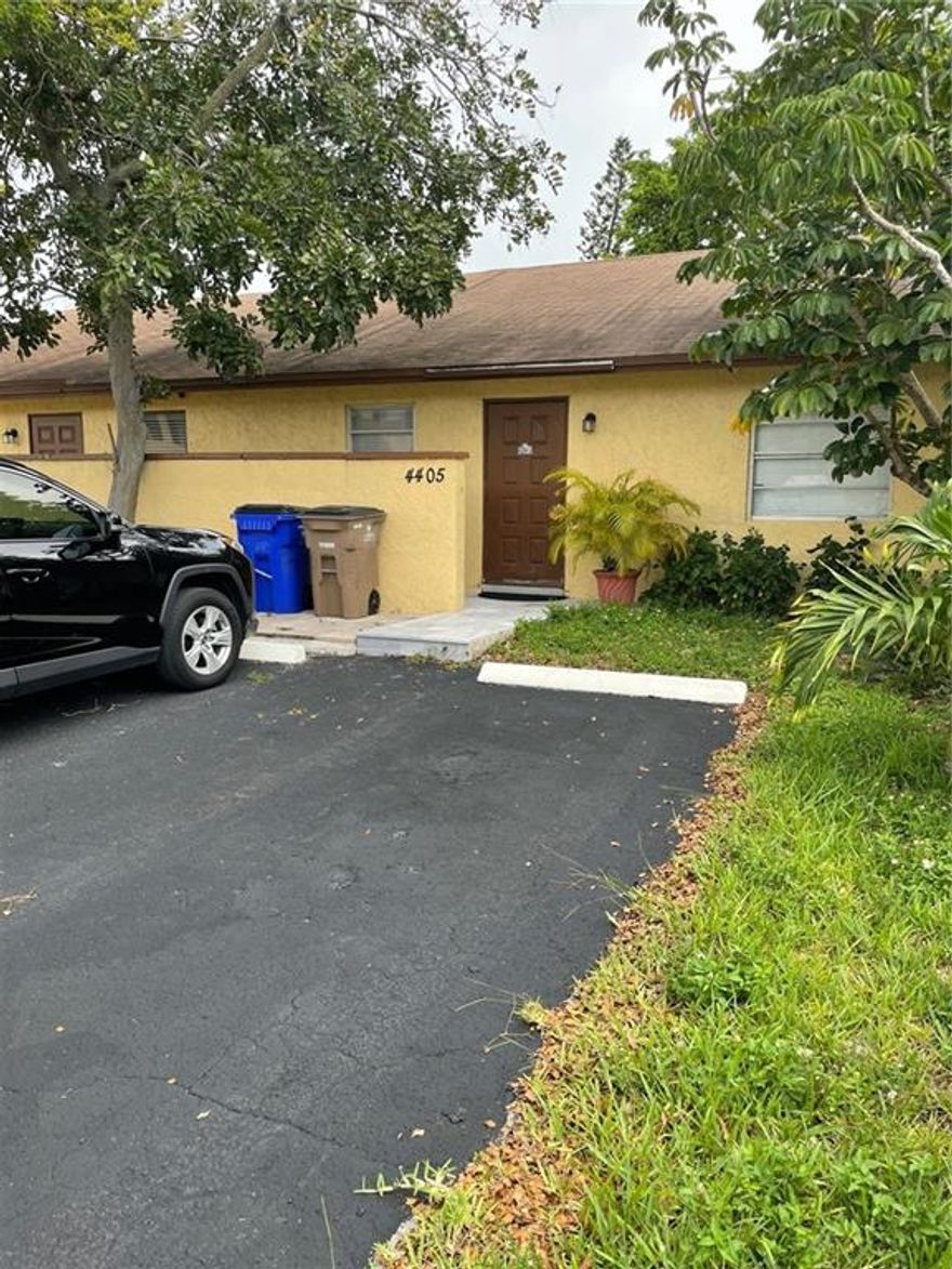 two bedroom villa with great long term tenant , clean and well maintained with  new carpet in bedrooms, nice entranceway, good access to everything. Community Pool Clubhouse and tennis!