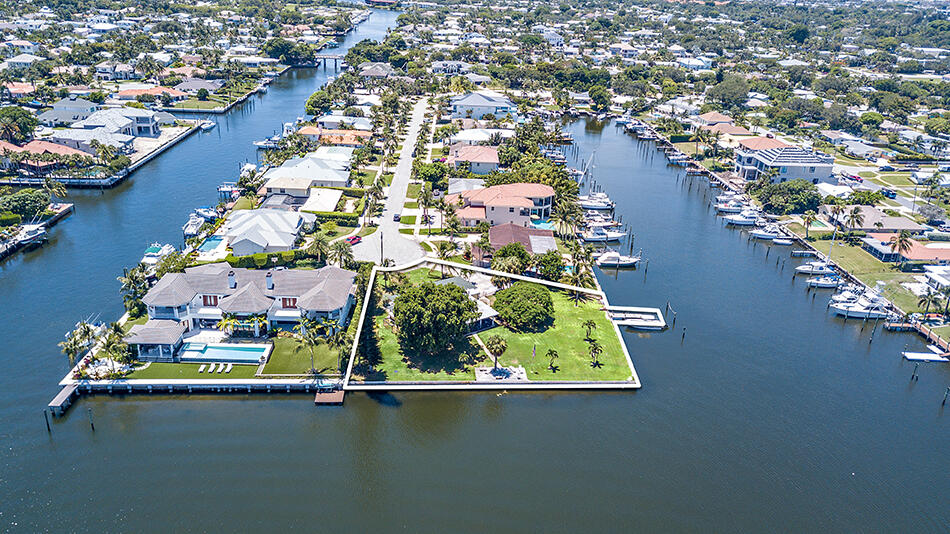 NORTH PALM BEACH VILLAGE OF 6 - Residential