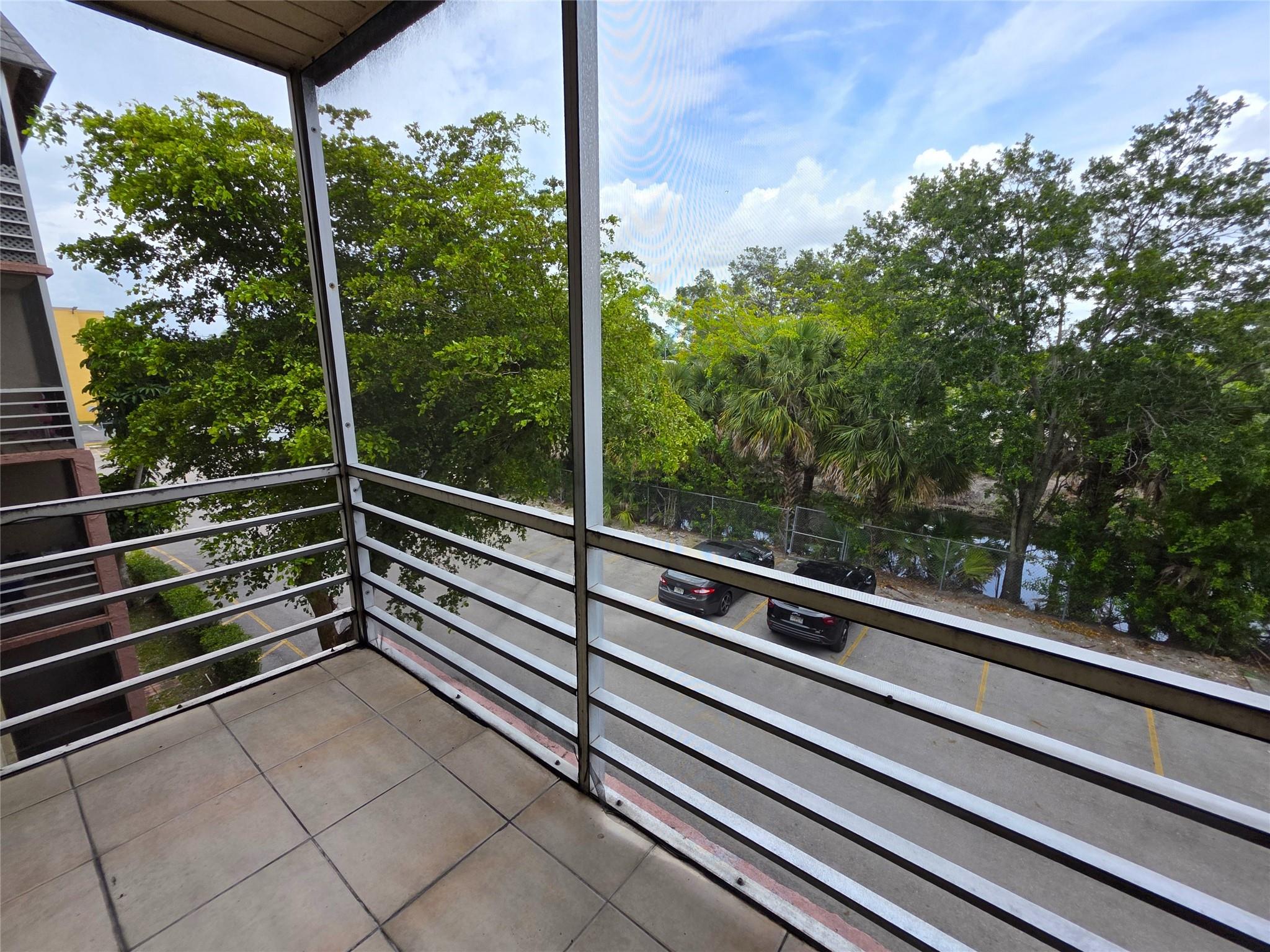 2800 NW 56th Ave E303