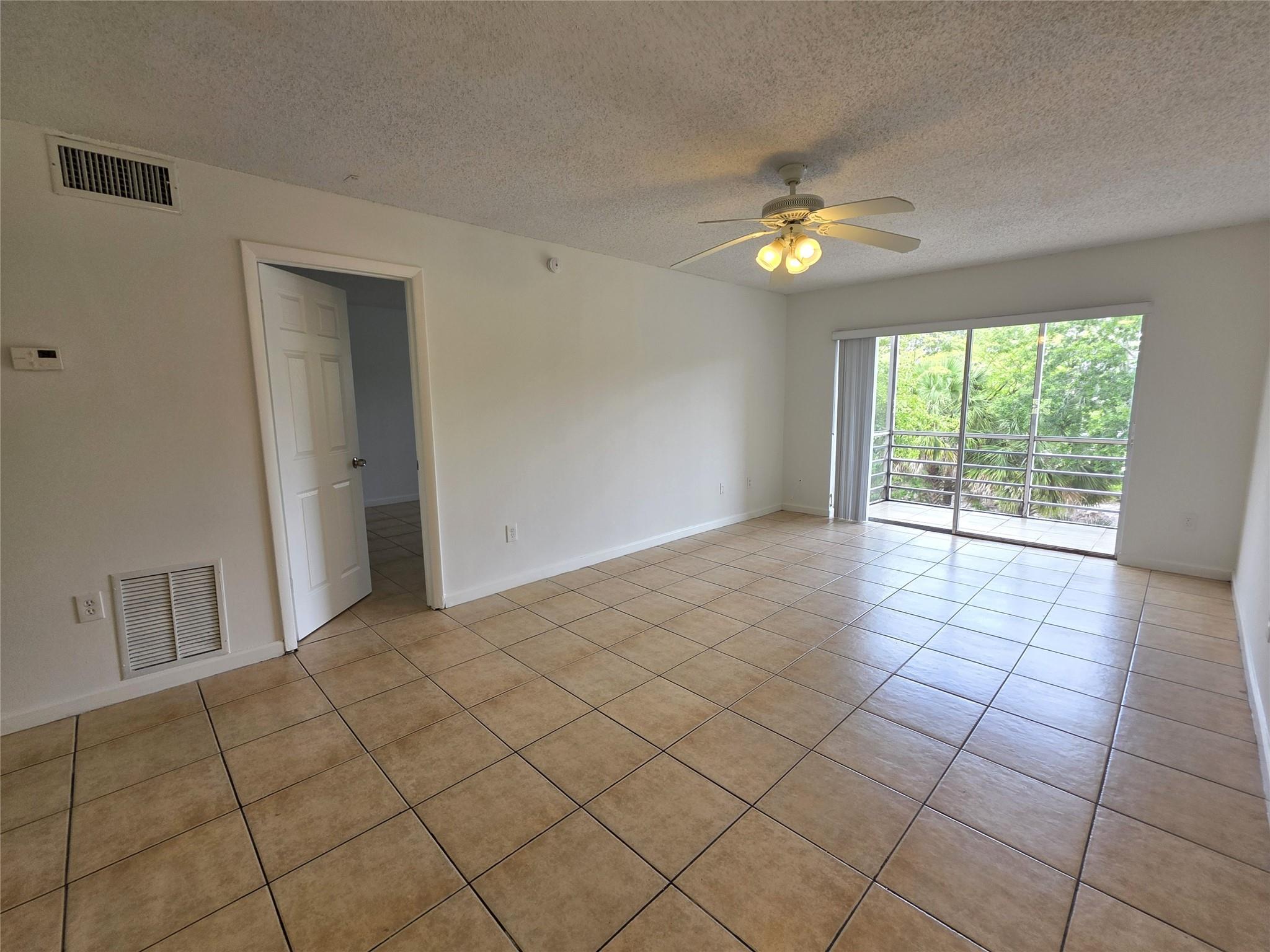 2800 NW 56th Ave E303