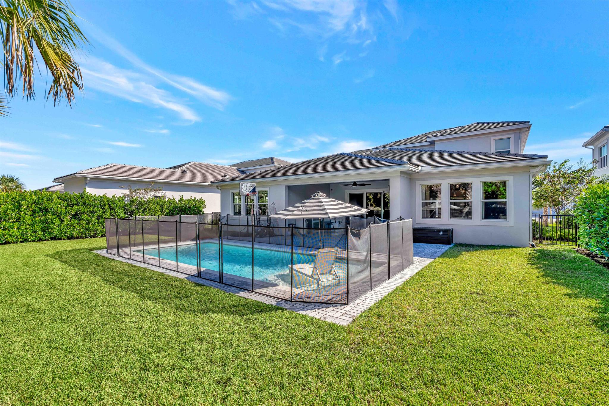 AVENIR, WATERMARK AT AVEN - Residential
