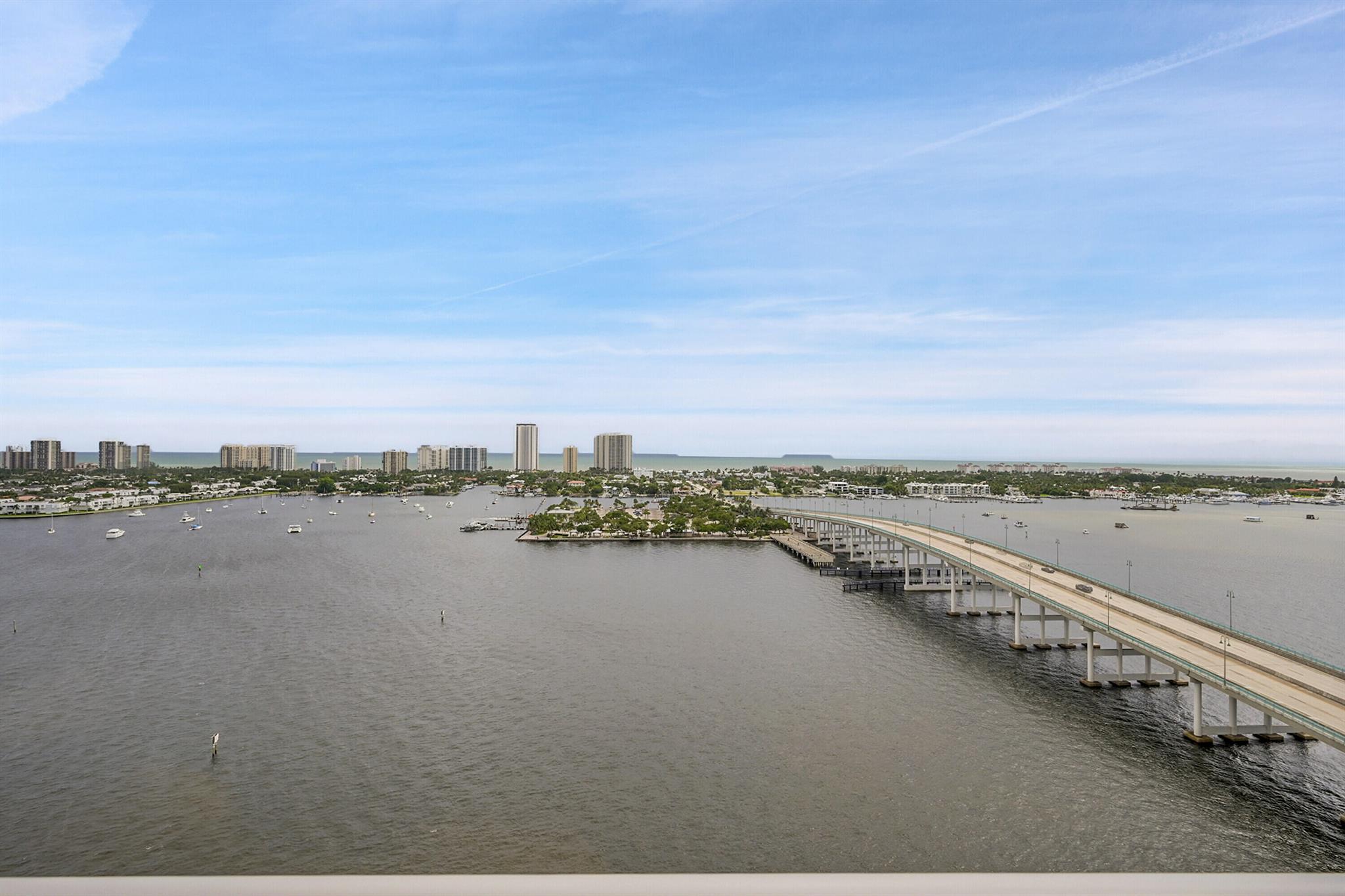 MARINA GRANDE RIVIERA BEA - Residential