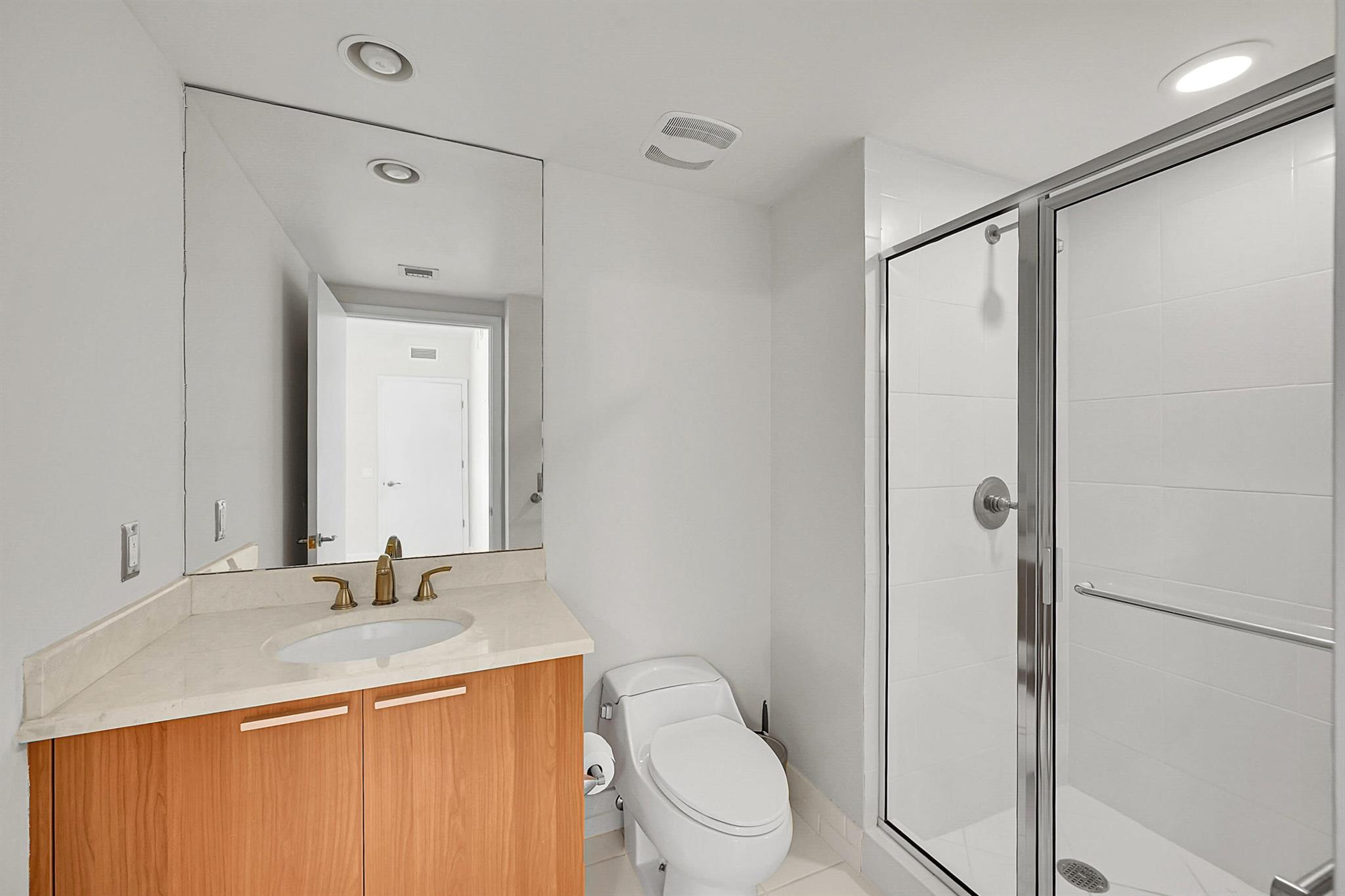 MARINA GRANDE RIVIERA BEA - Residential