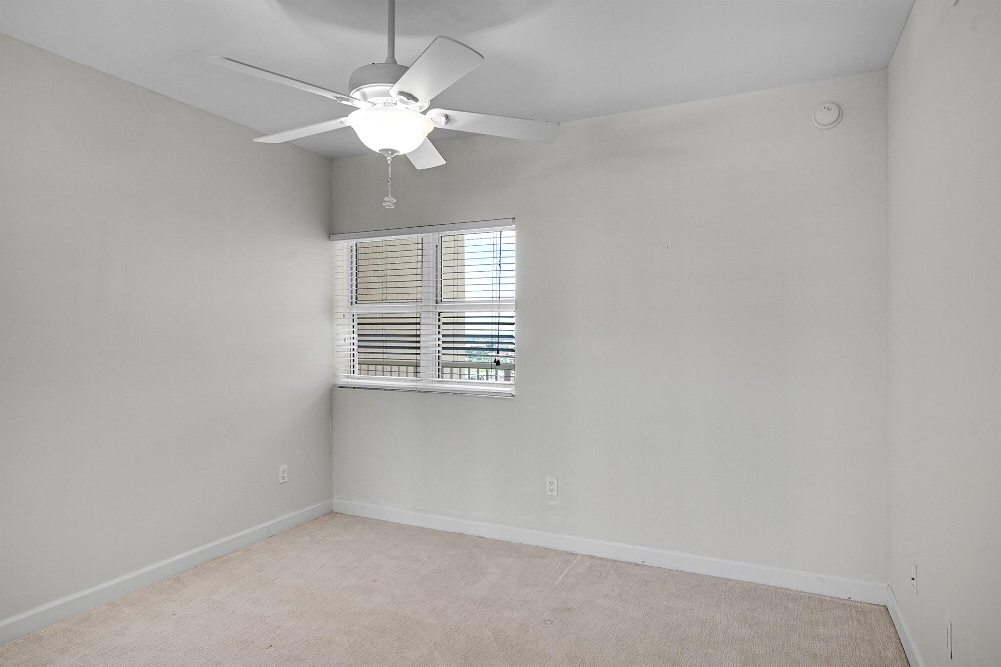 MARINA GRANDE RIVIERA BEA - Residential